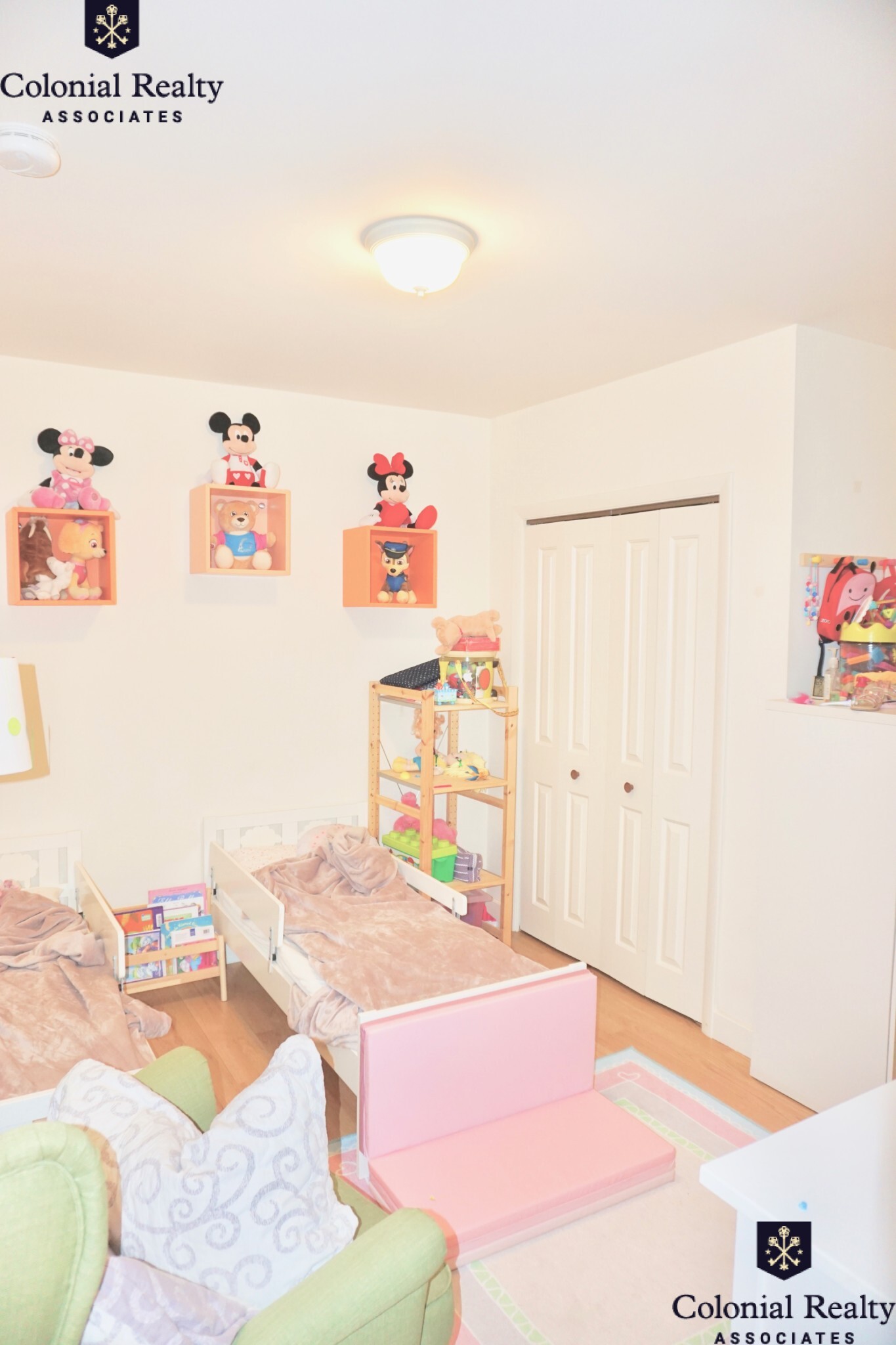 66 Edenfield Ave, Watertown