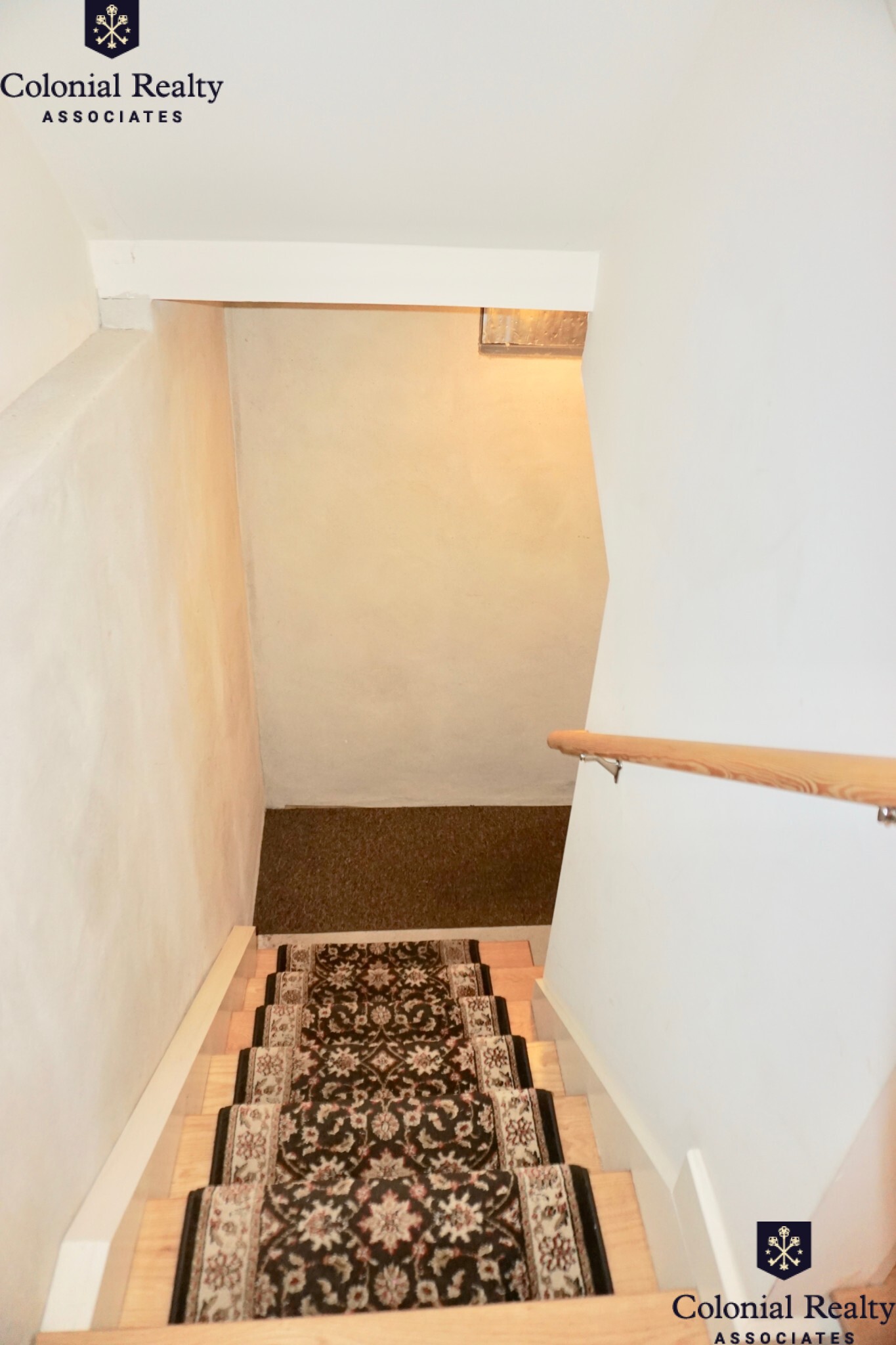 66 Edenfield Ave, Watertown