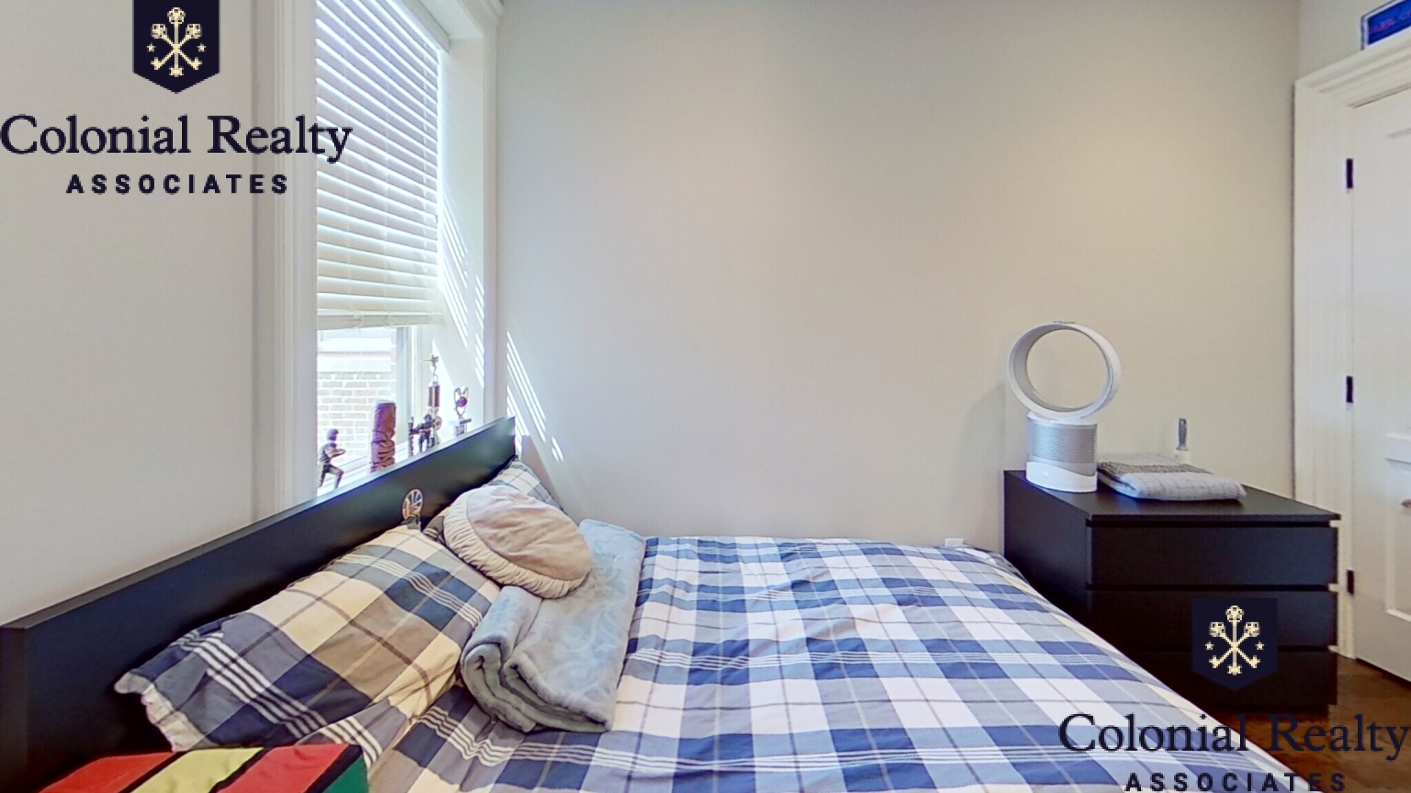 11 Alton Pl, Coolidge Corner