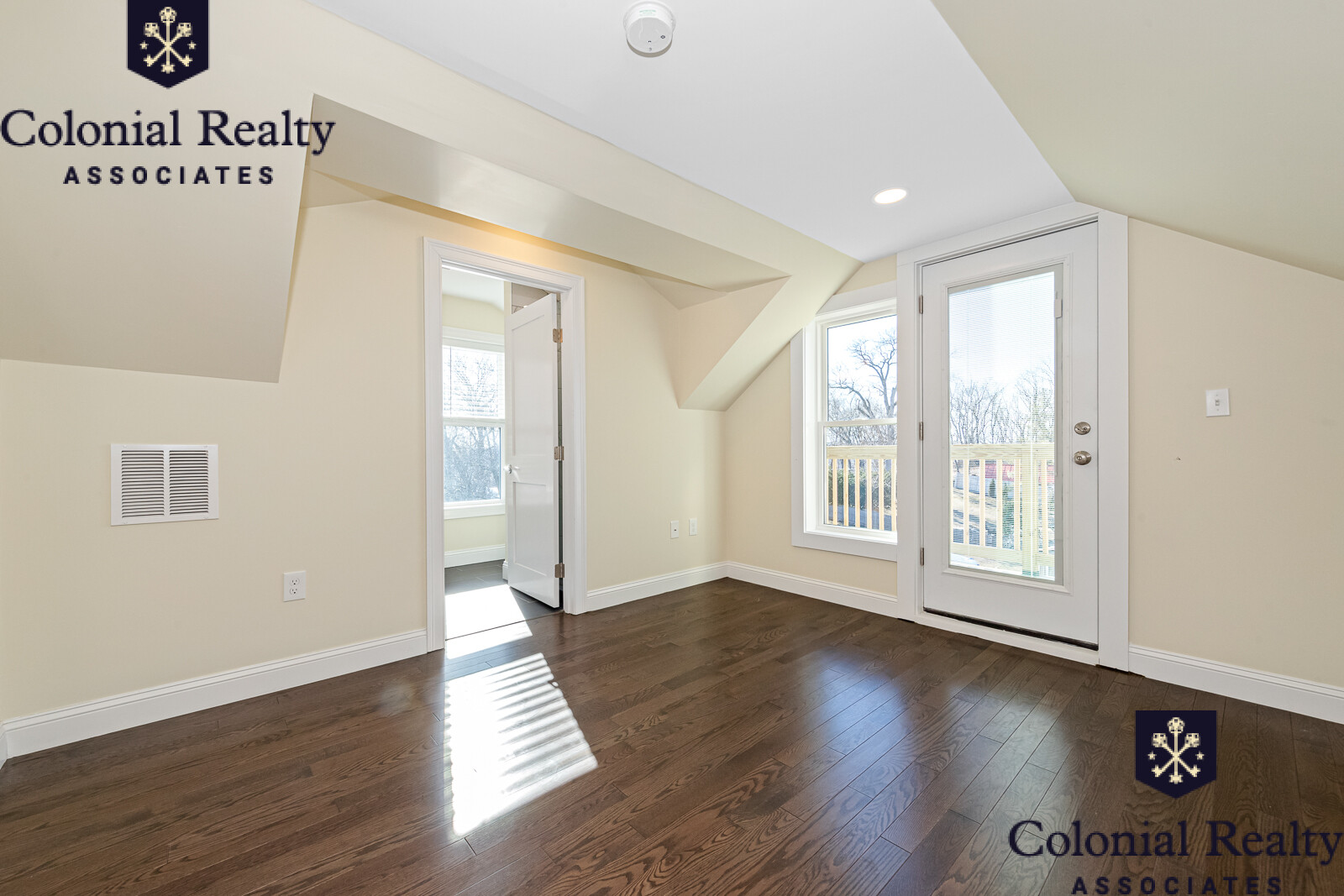 232 Fulton St, Medford