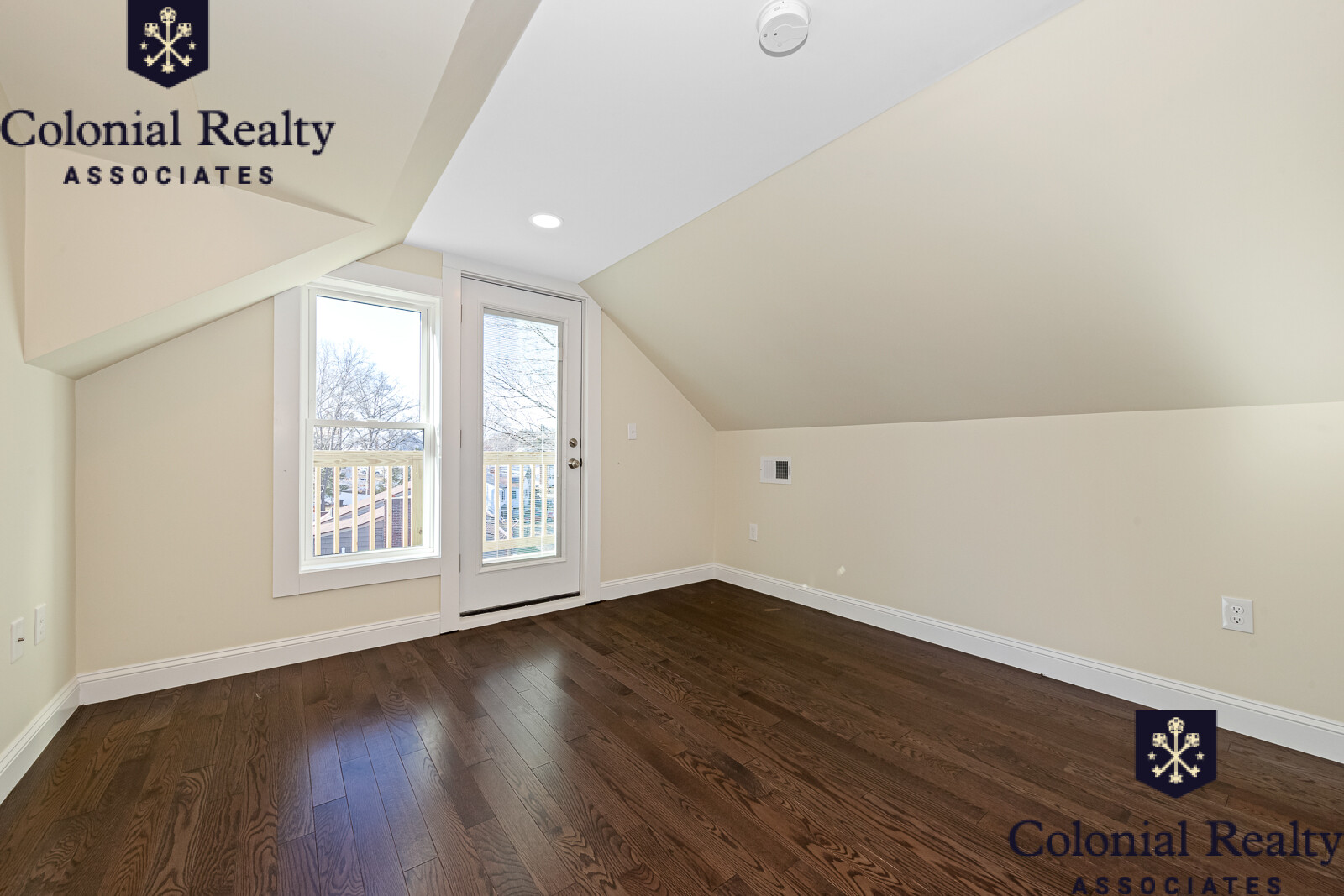 232 Fulton St, Medford