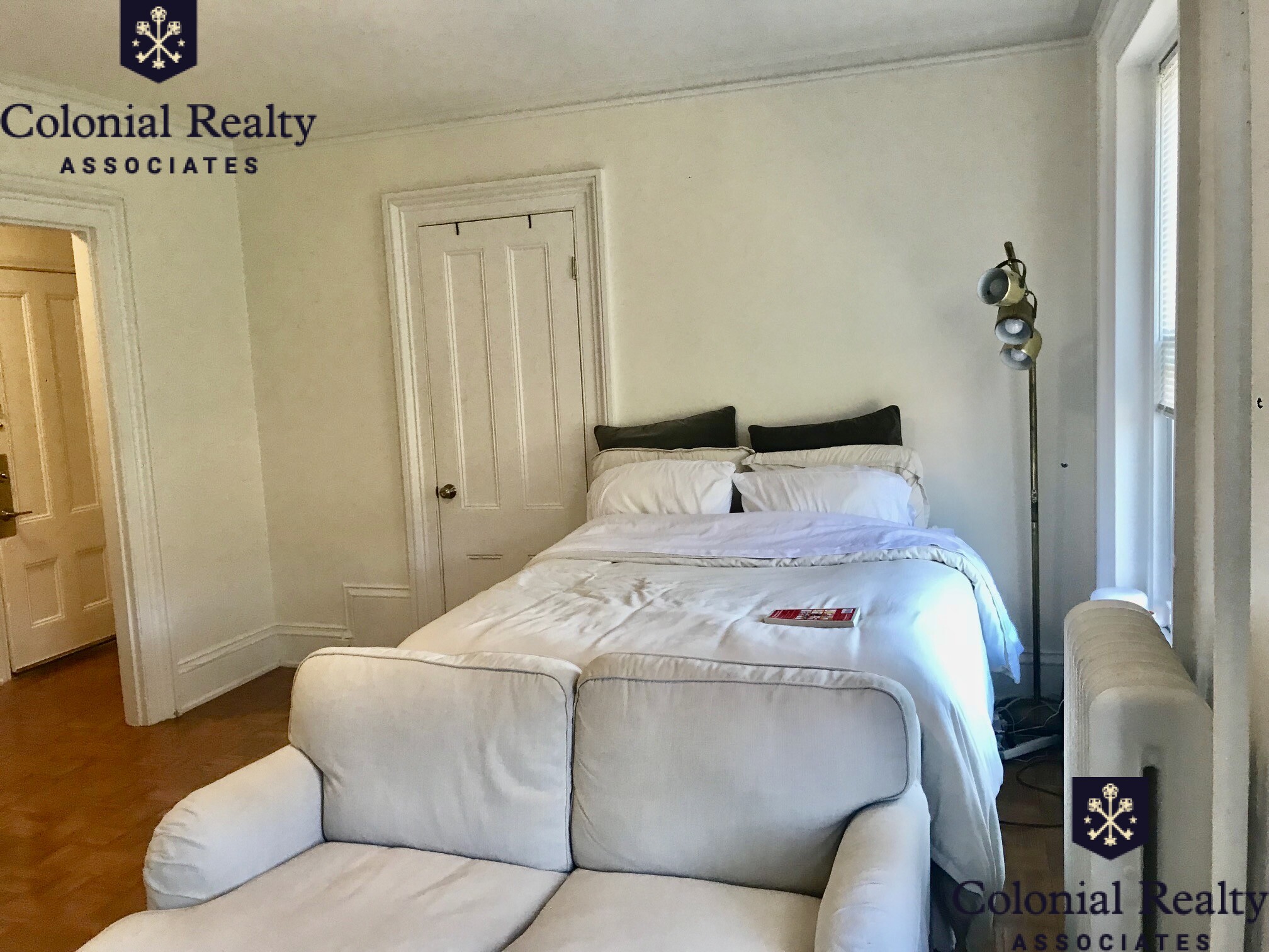 92 Charles St, Beacon Hill