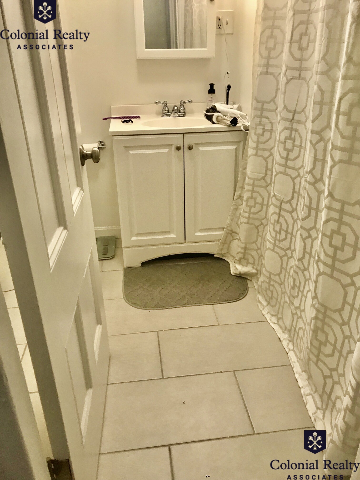 92 Charles St, Beacon Hill