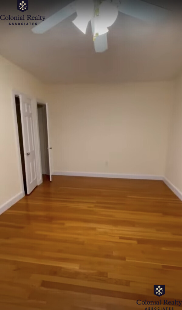 24 Fairbanks St, Coolidge Corner