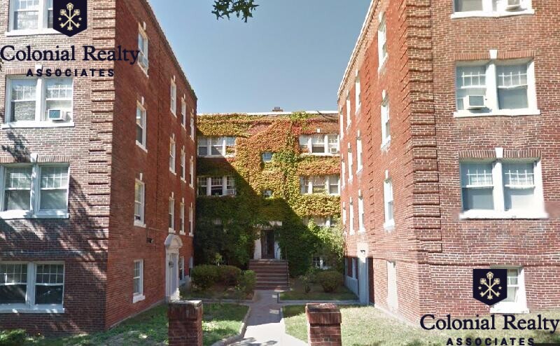 24 Fairbanks St, Coolidge Corner