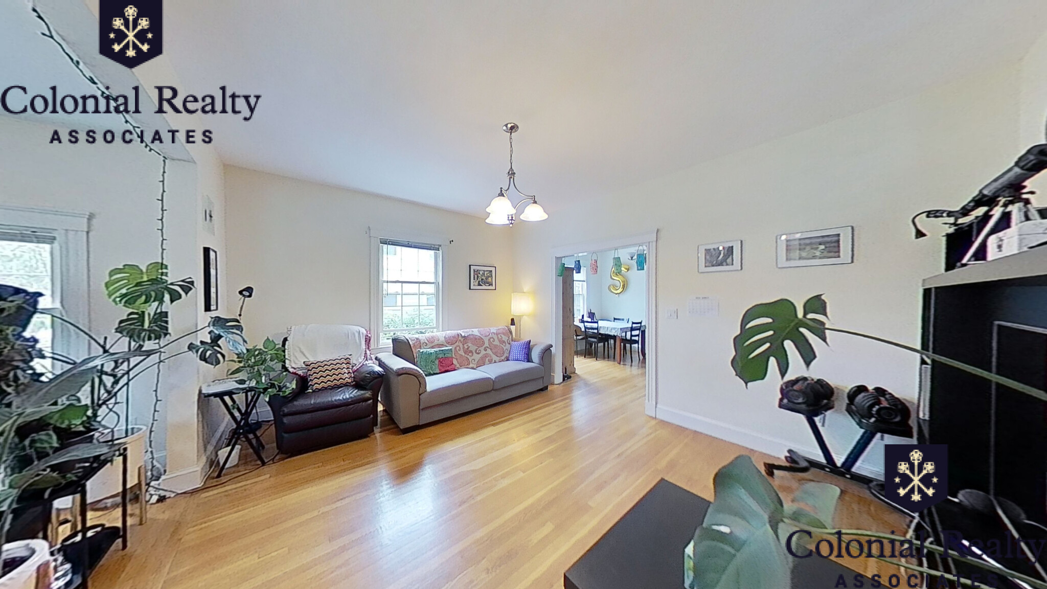 7 Woodleigh Rd, Watertown