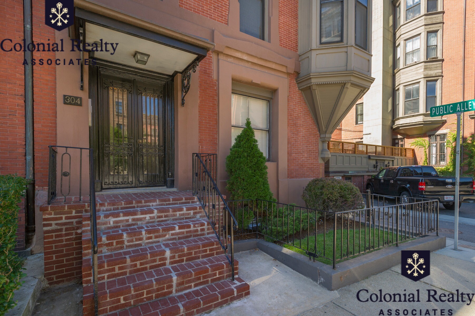 304 Berkeley St, Back Bay