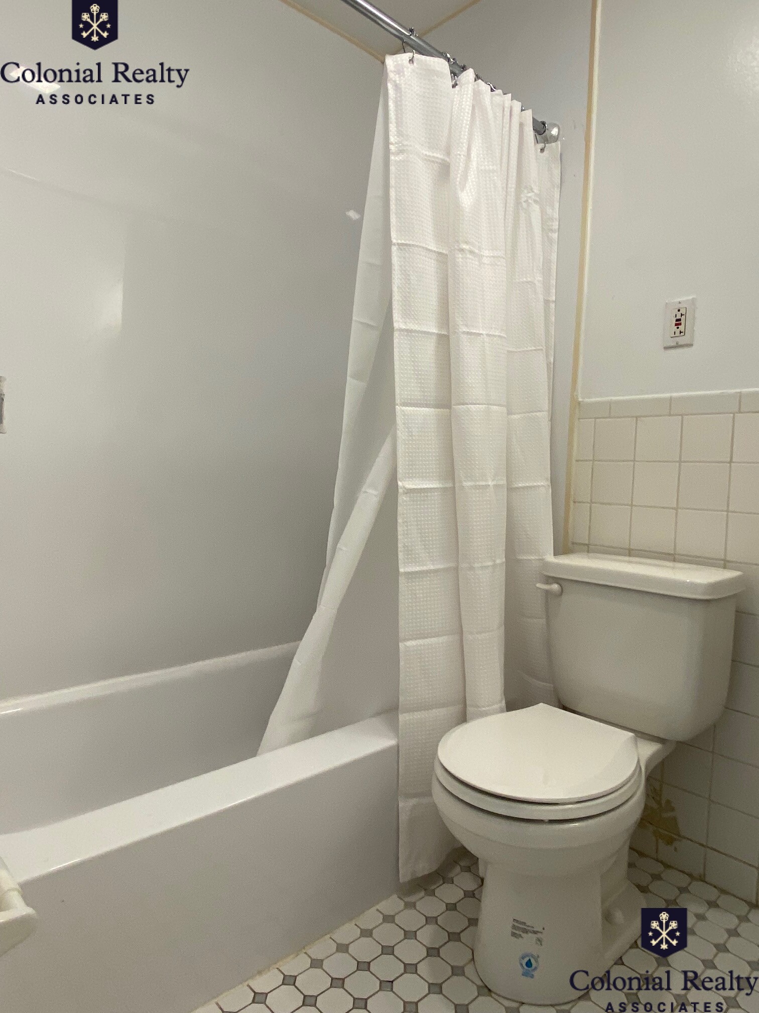 550 Massachusetts Ave, South End