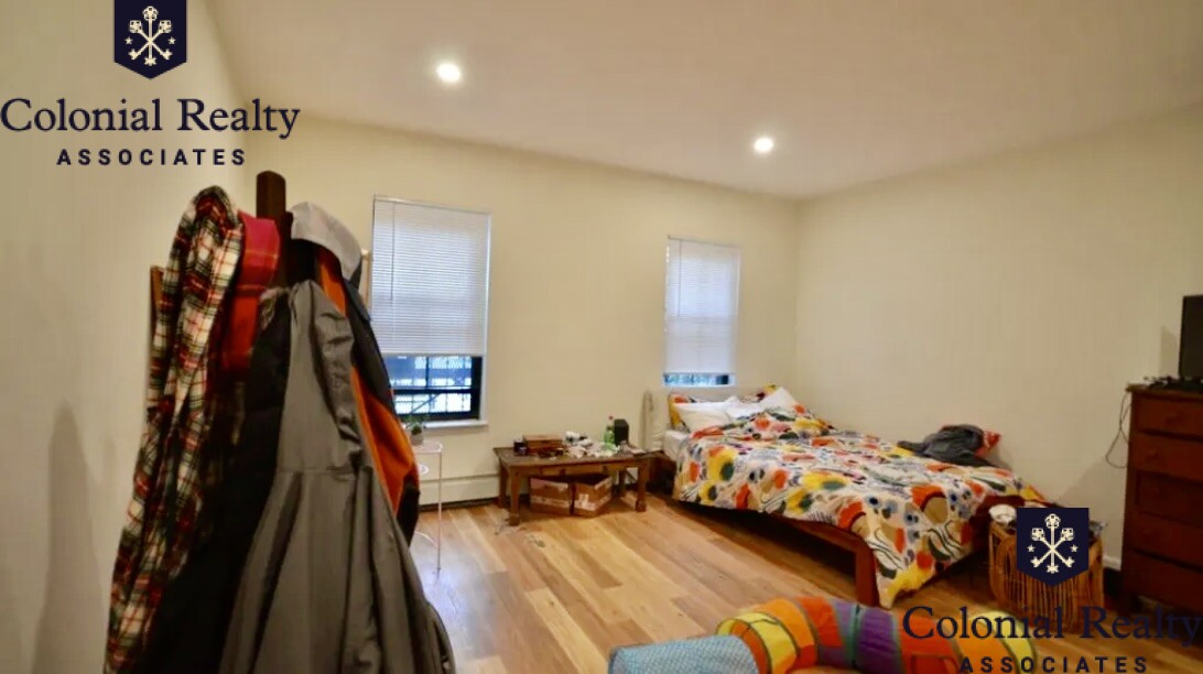 550 Massachusetts Ave, South End