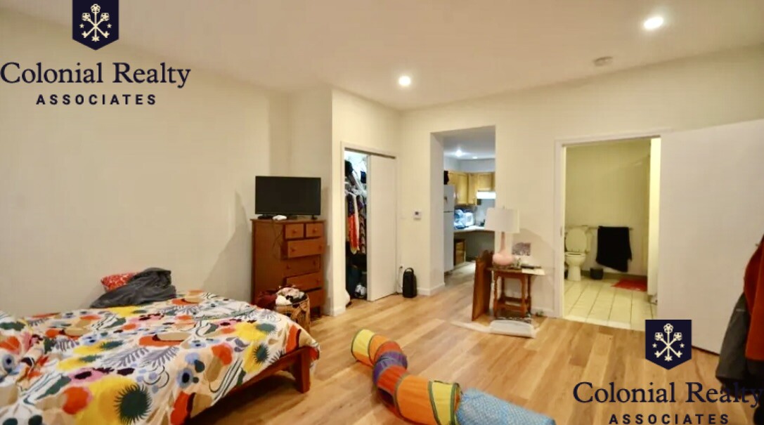 550 Massachusetts Ave, South End