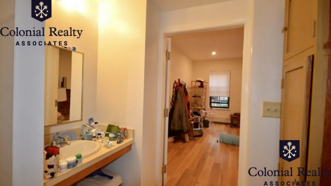 550 Massachusetts Ave, South End