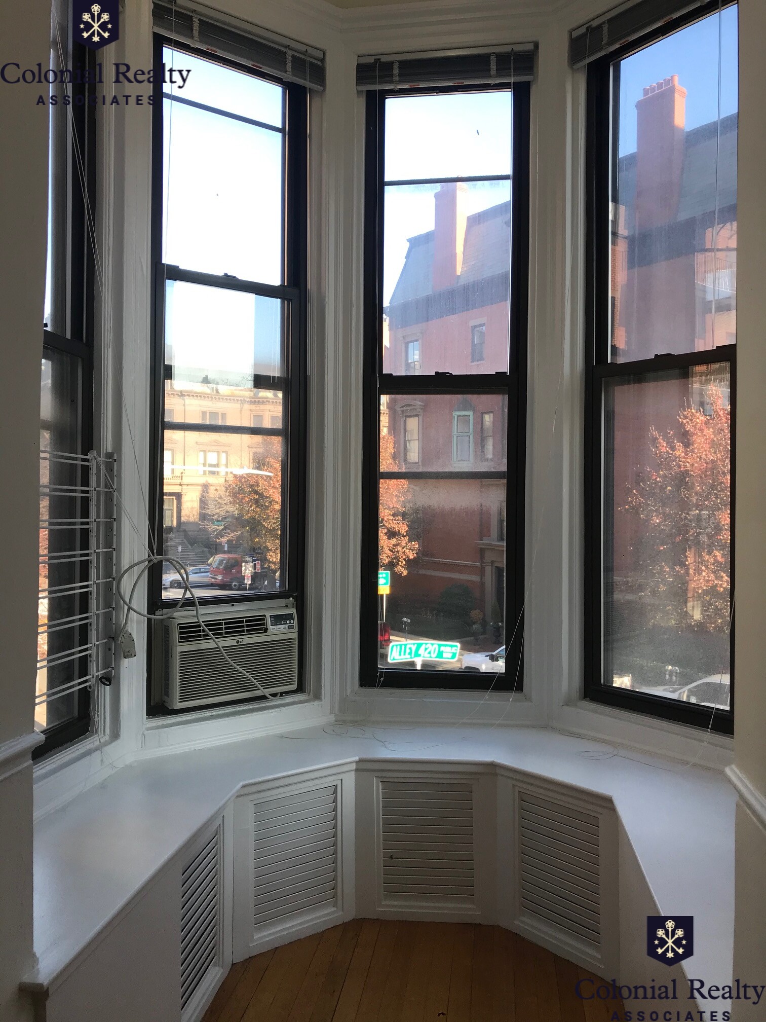 304 Berkeley St, Back Bay