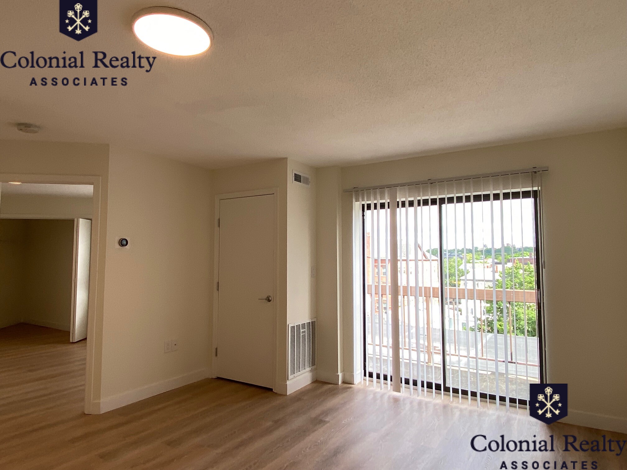 25 Webster Ave, East Somerville