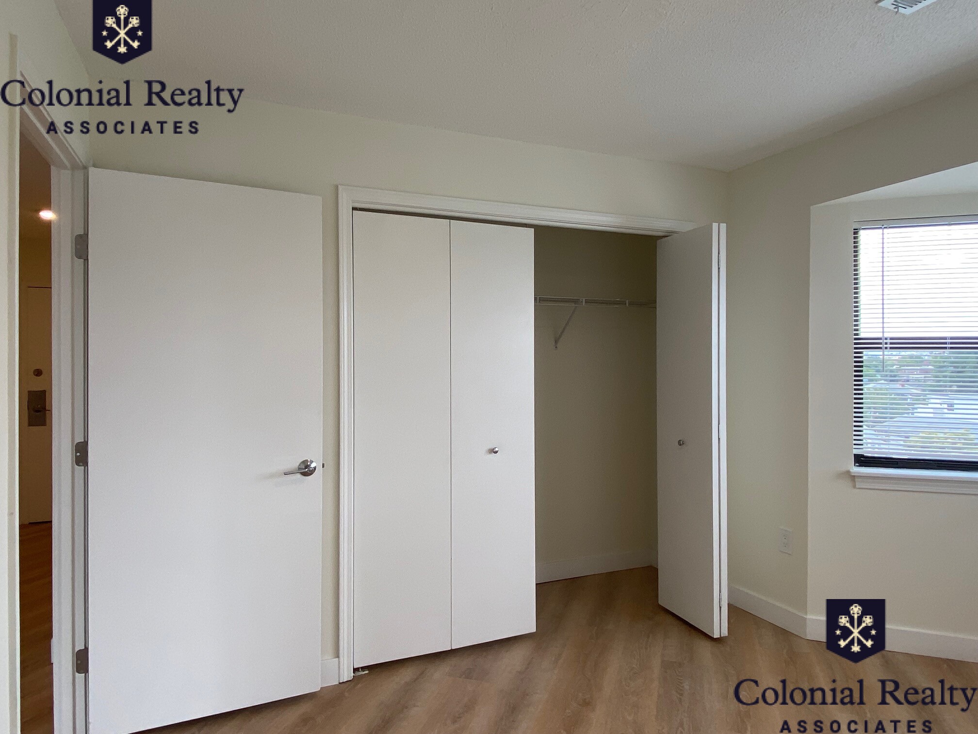 25 Webster Ave, East Somerville