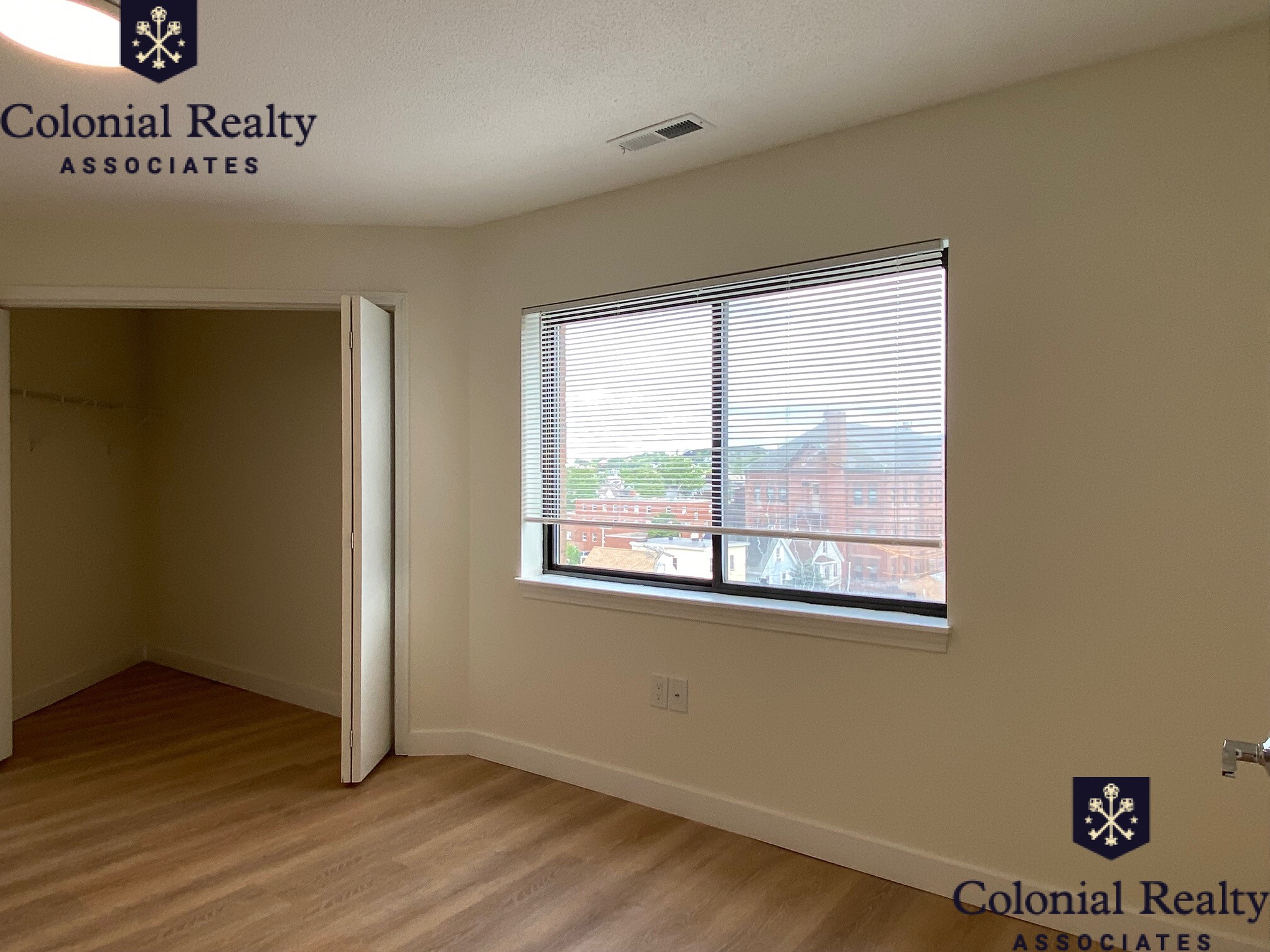 25 Webster Ave, East Somerville