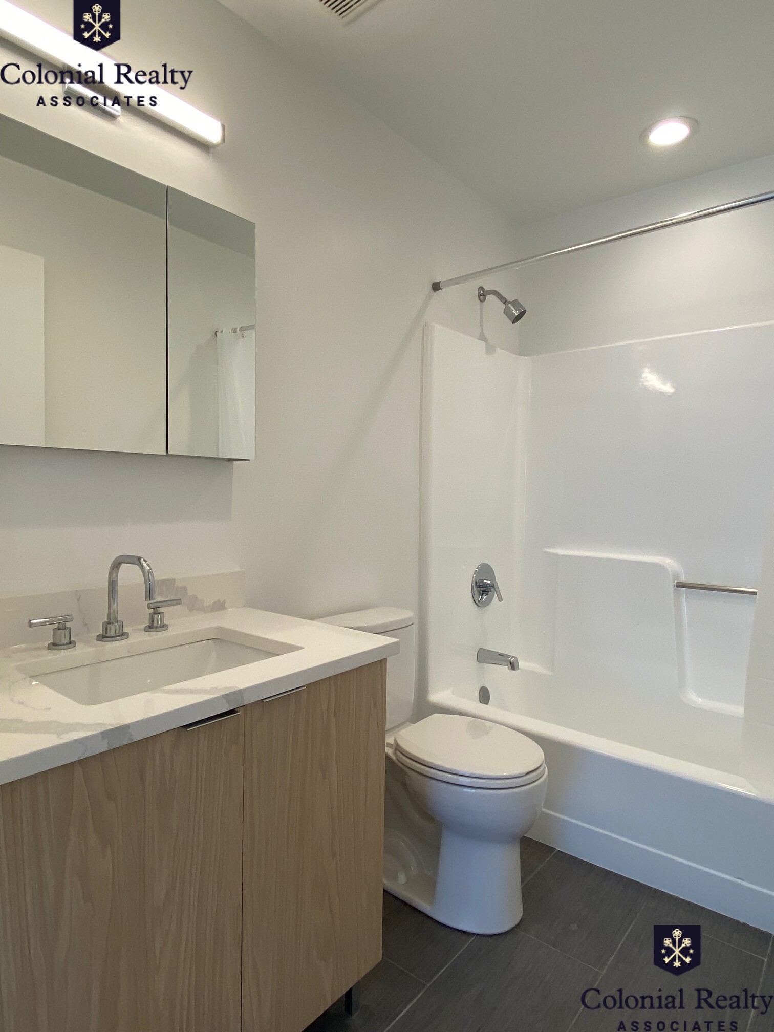 25 Webster Ave, East Somerville