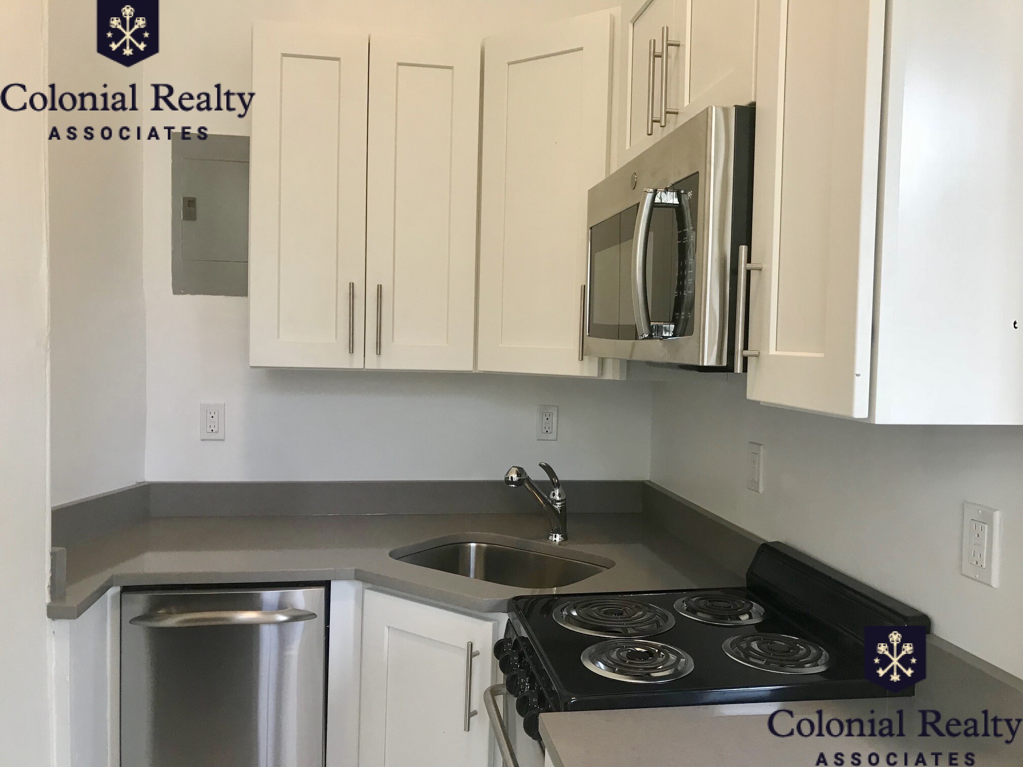 92 Charles St, Beacon Hill