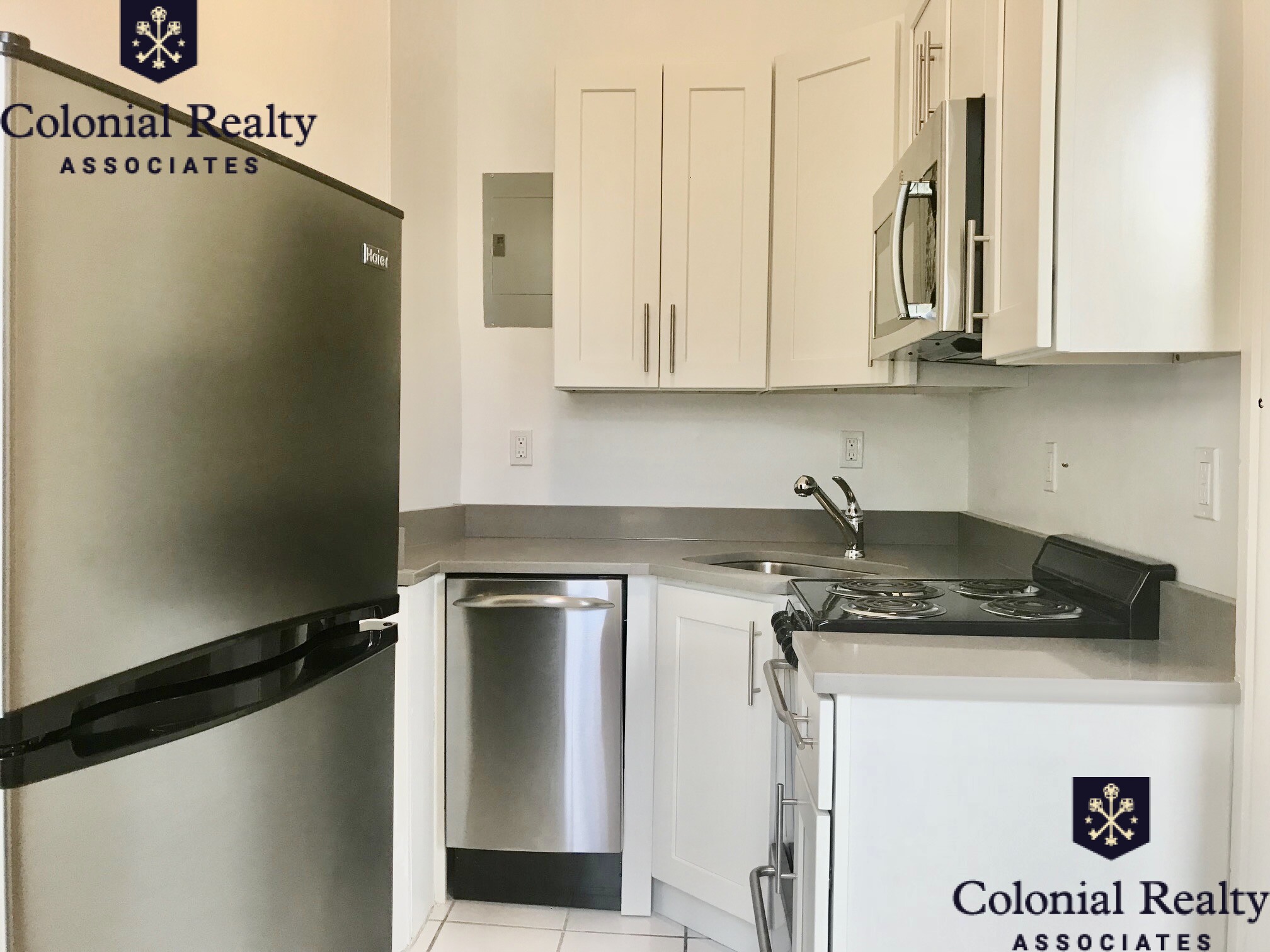 92 Charles St, Beacon Hill