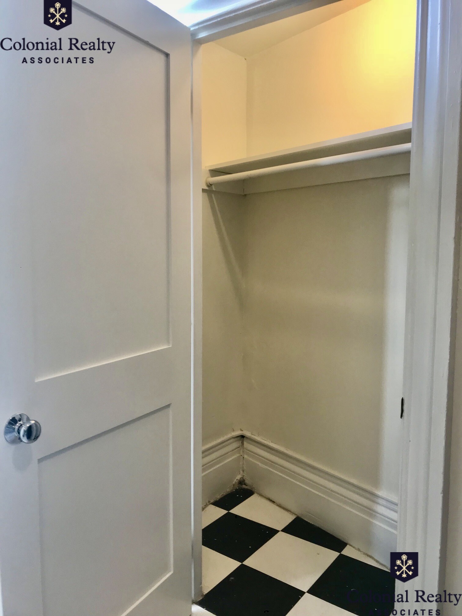 92 Charles St, Beacon Hill