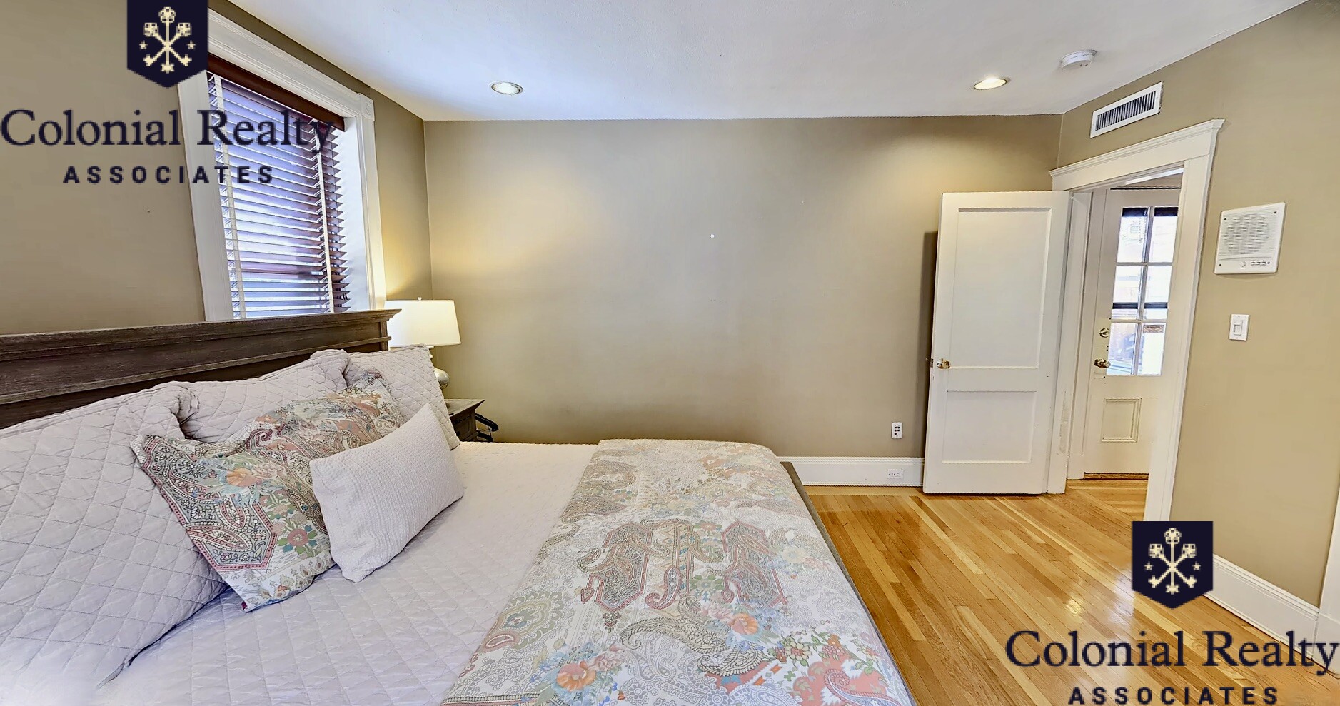 12 Dean Rd, Washington Square