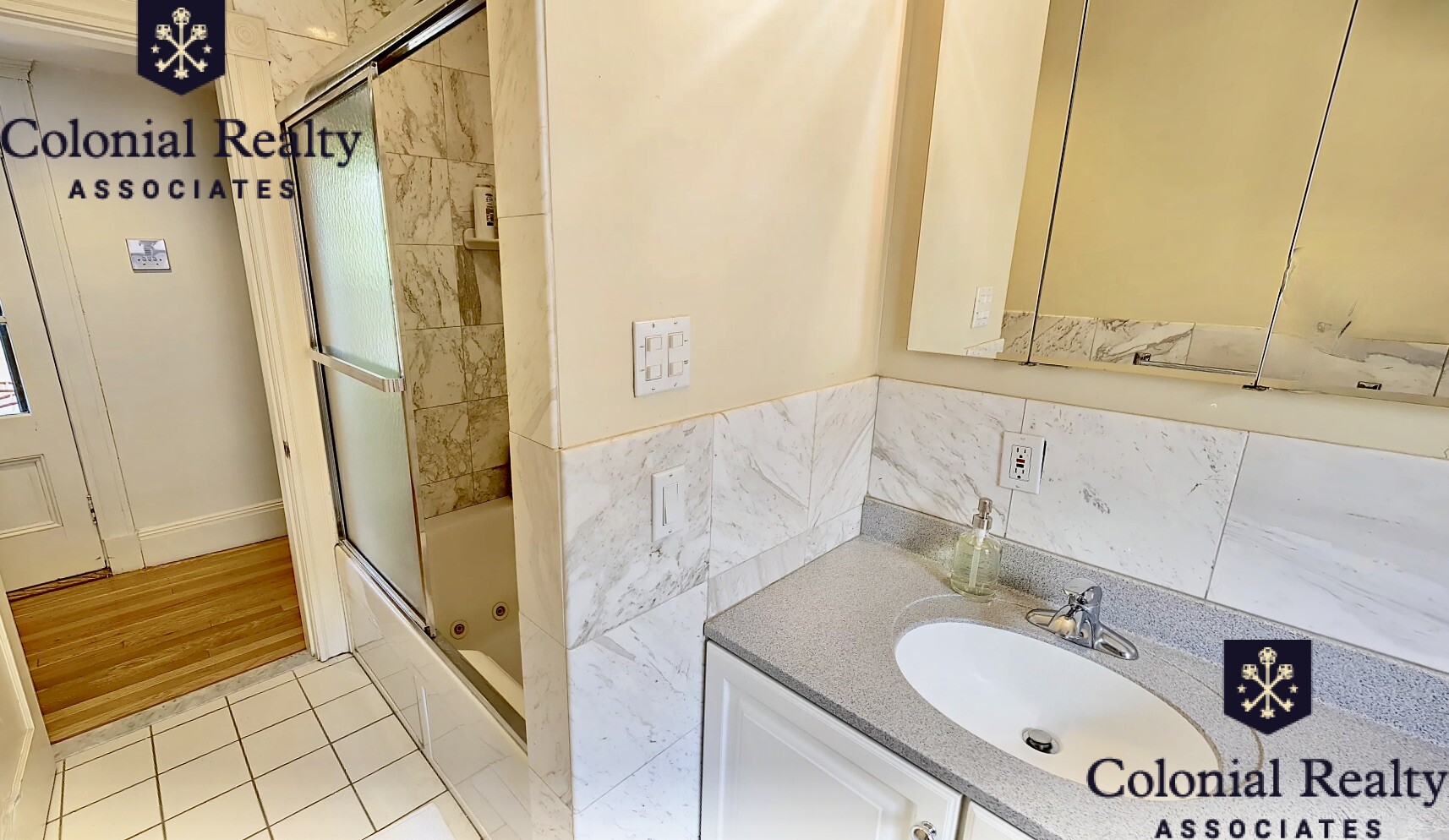 12 Dean Rd, Washington Square