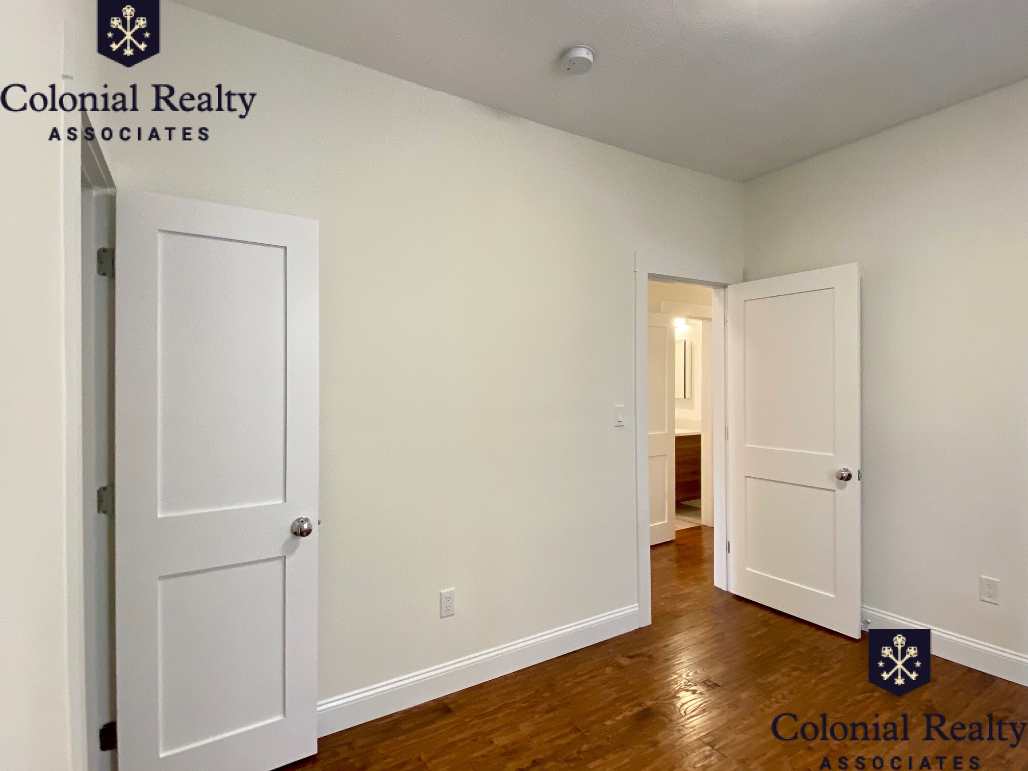 229 Charles St, East Cambridge