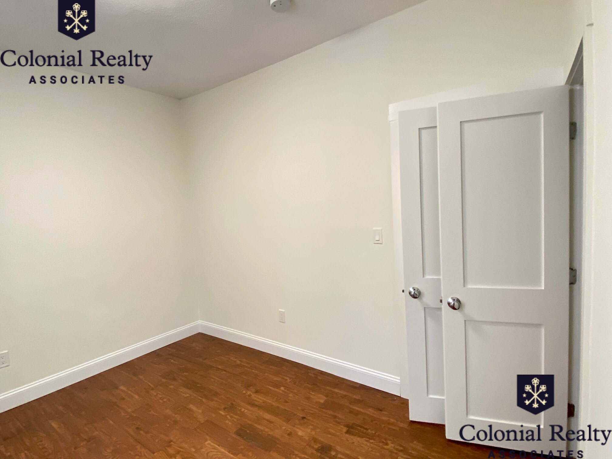 229 Charles St, East Cambridge