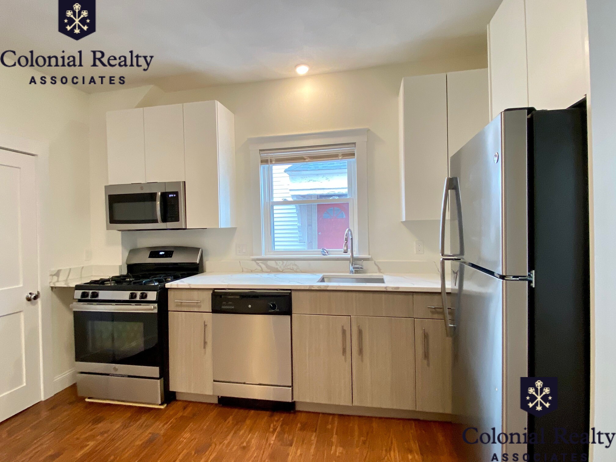 229 Charles St, East Cambridge