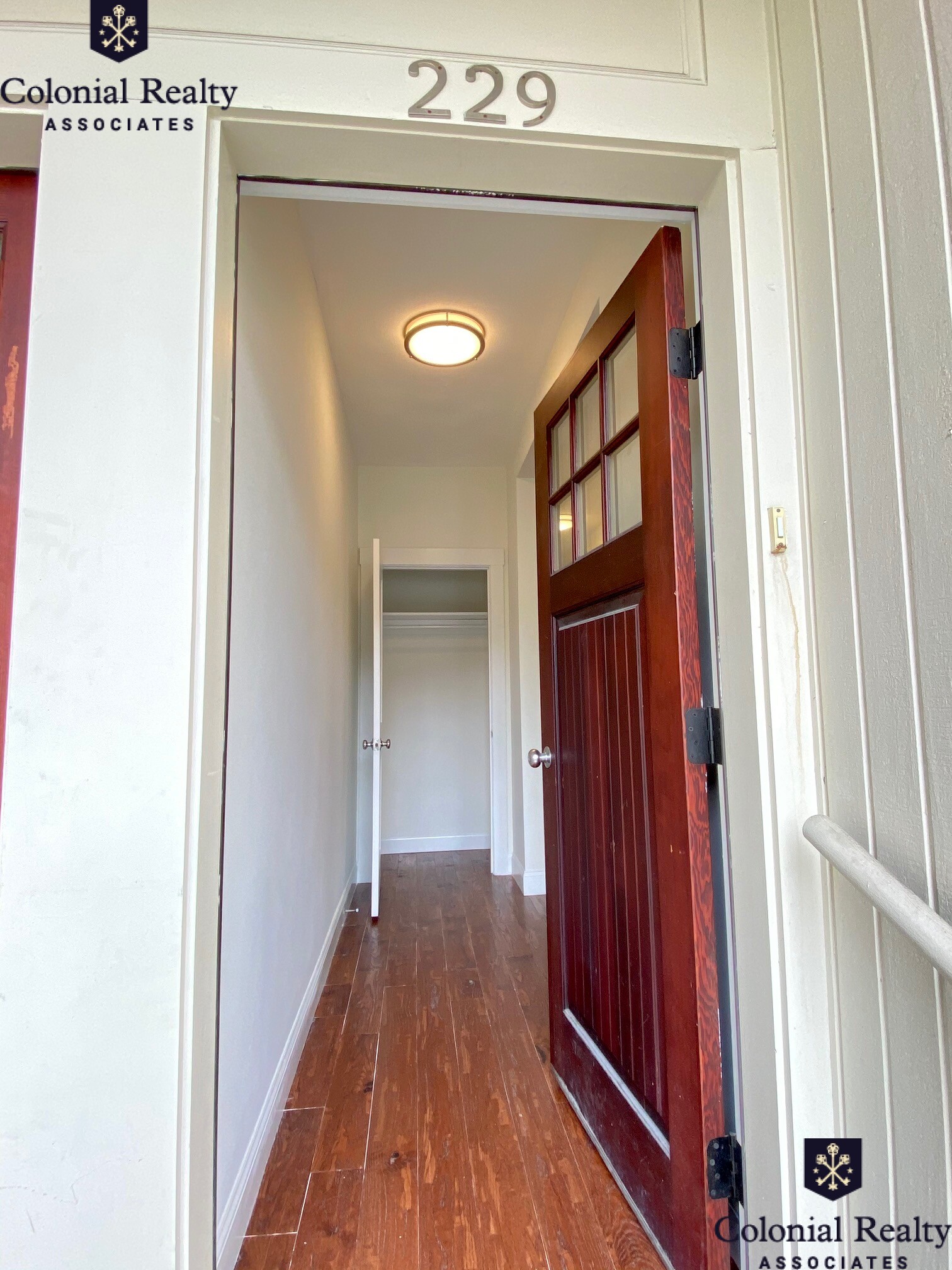 229 Charles St, East Cambridge