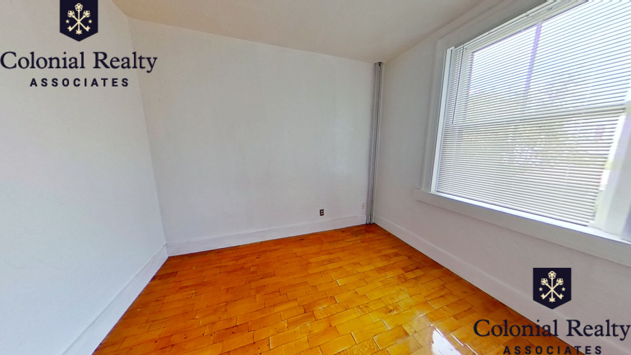 4 Adella Pl, Allston