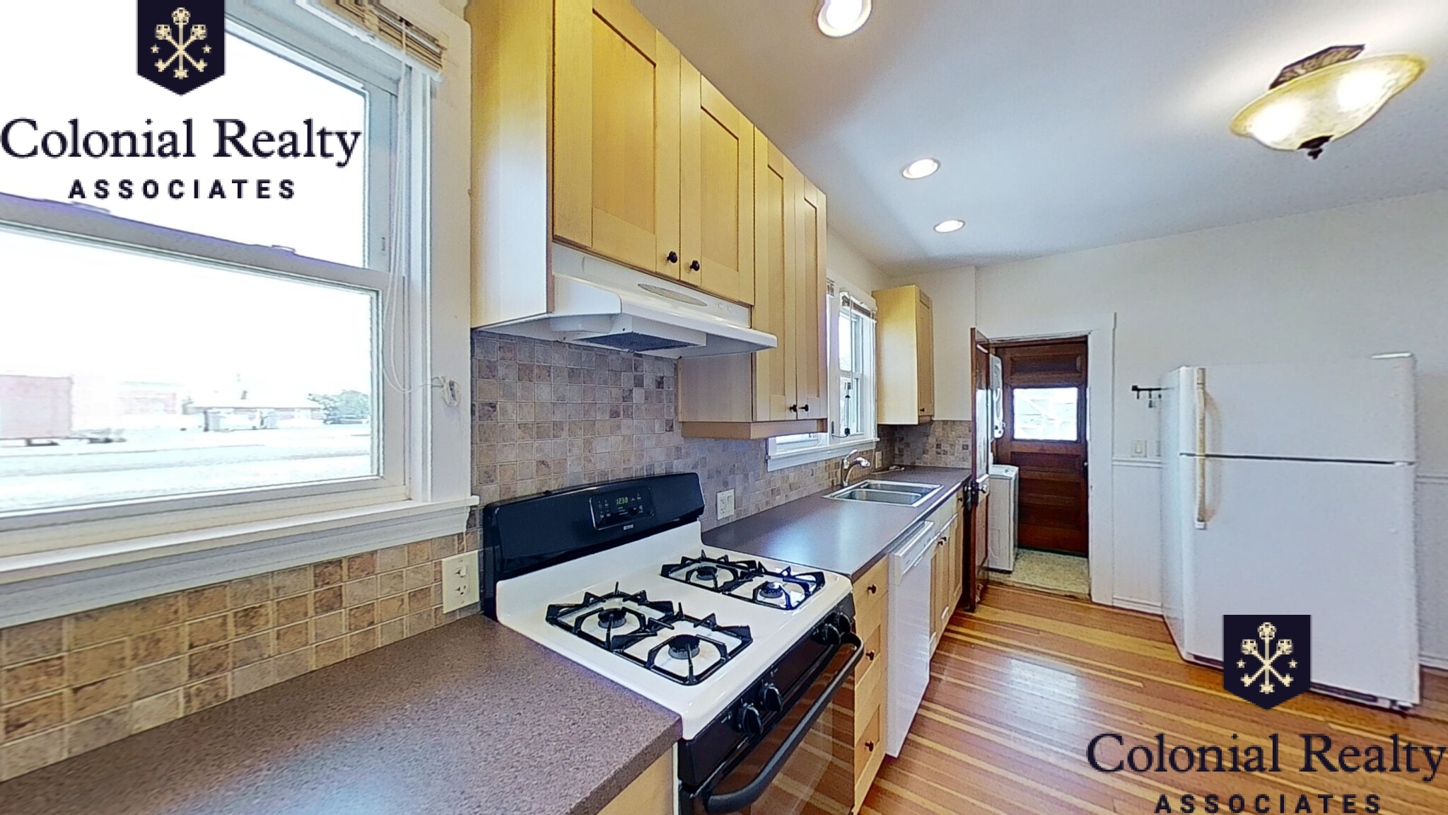 432 Watertown St, Nonantum