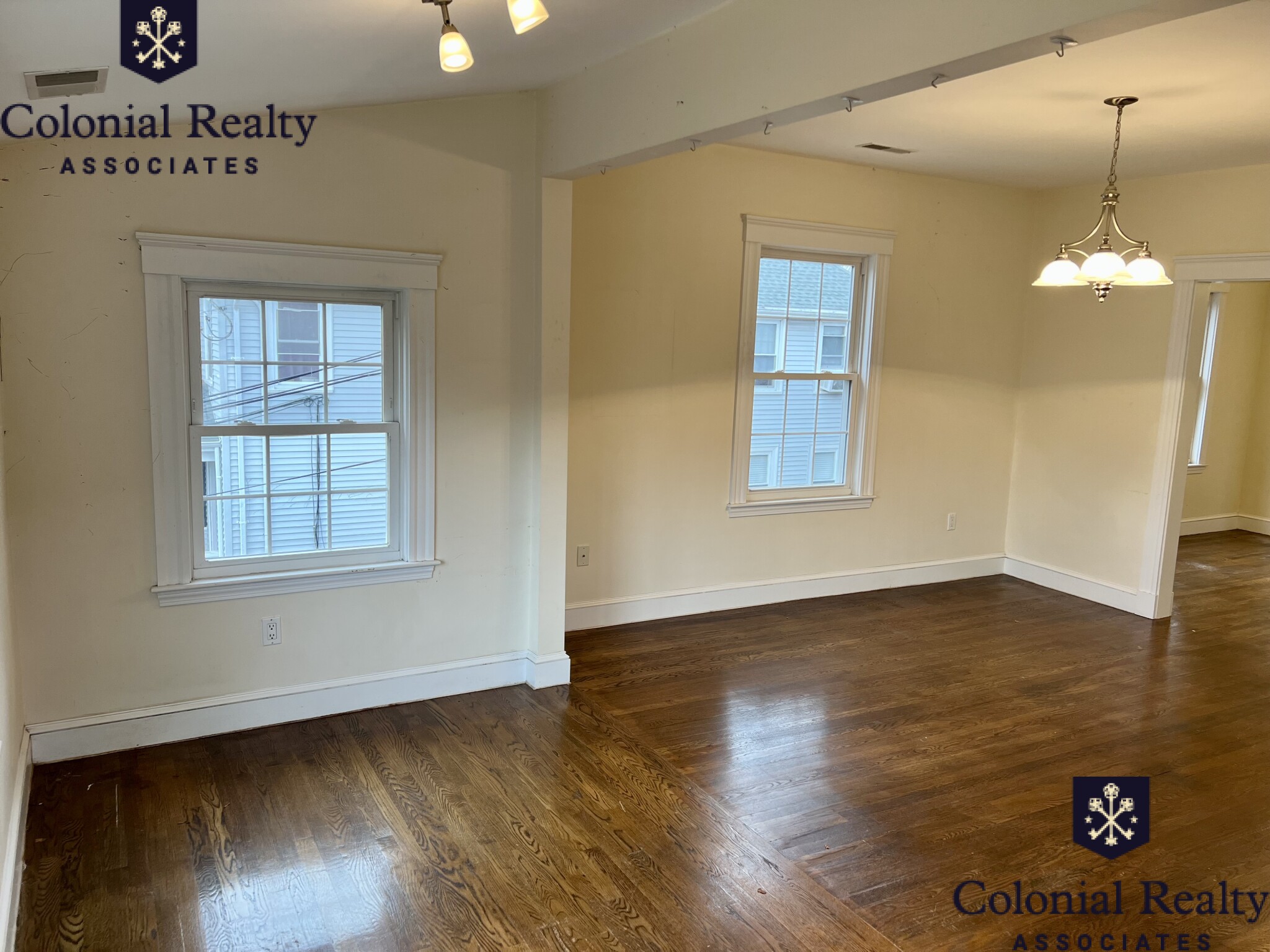 9 Woodleigh Rd, East Watertown