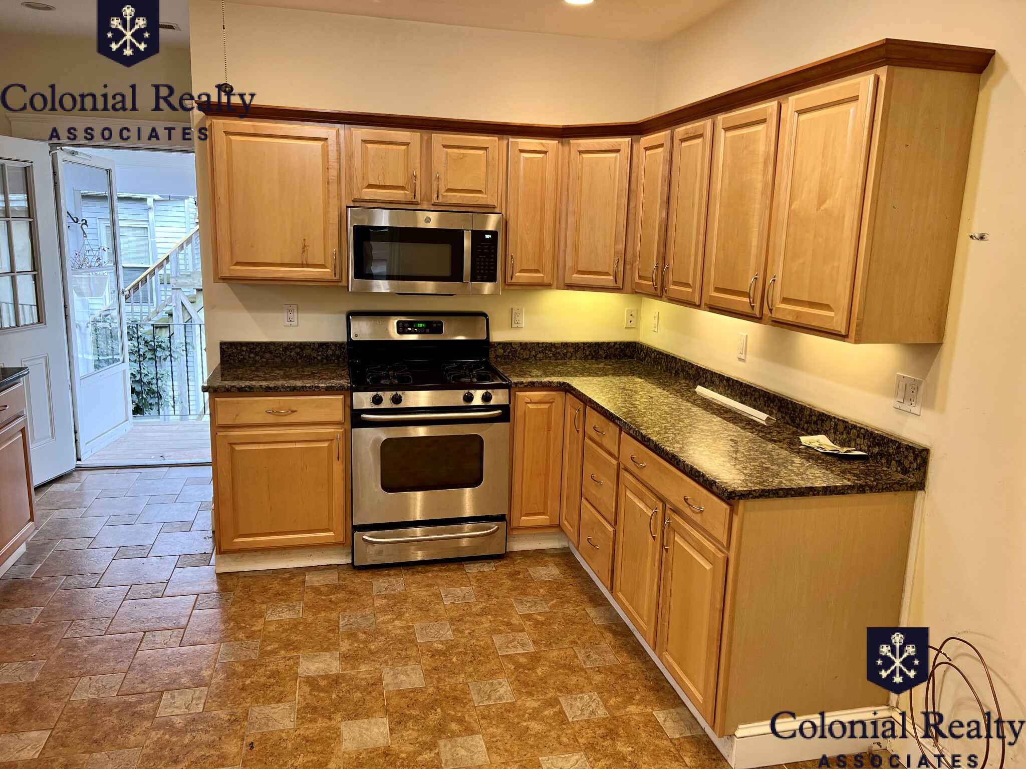 9 Woodleigh Rd, East Watertown