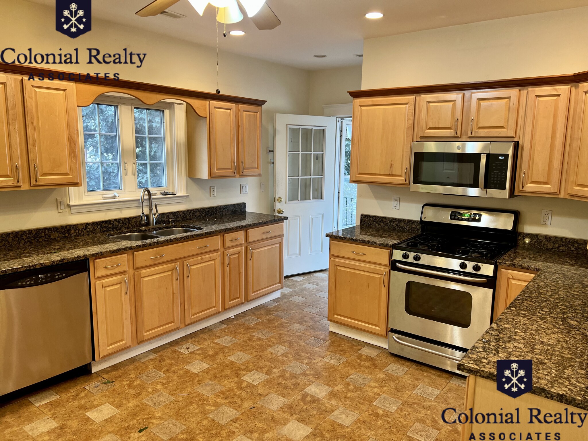 9 Woodleigh Rd, East Watertown