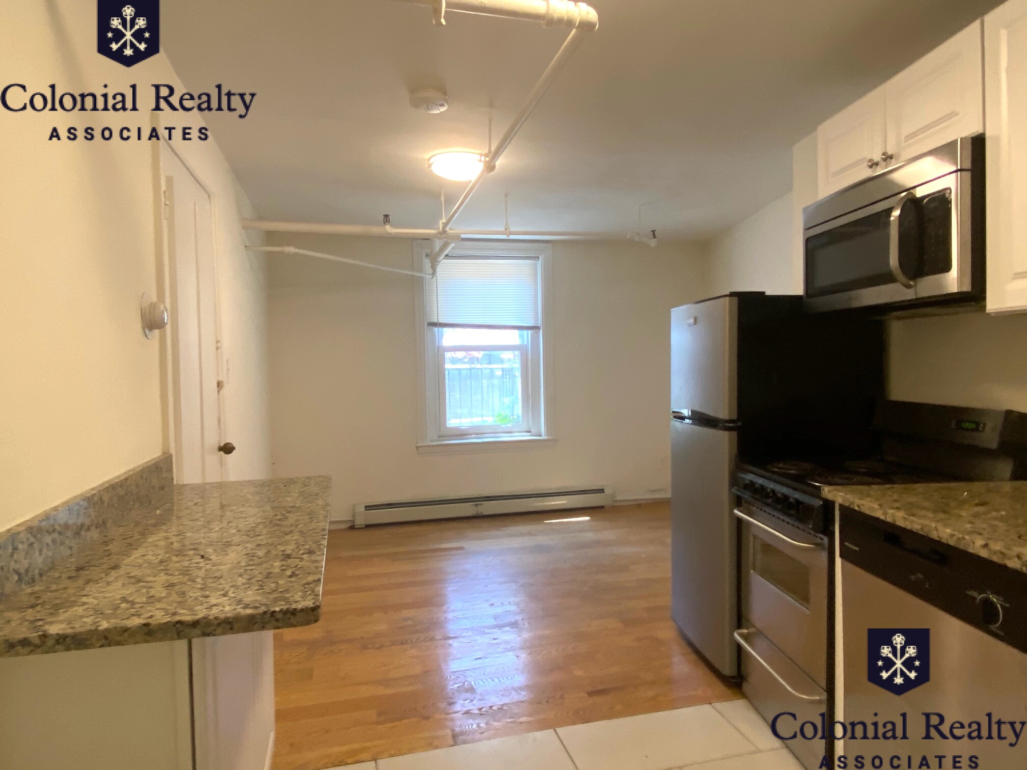 92 Charles St, Beacon Hill