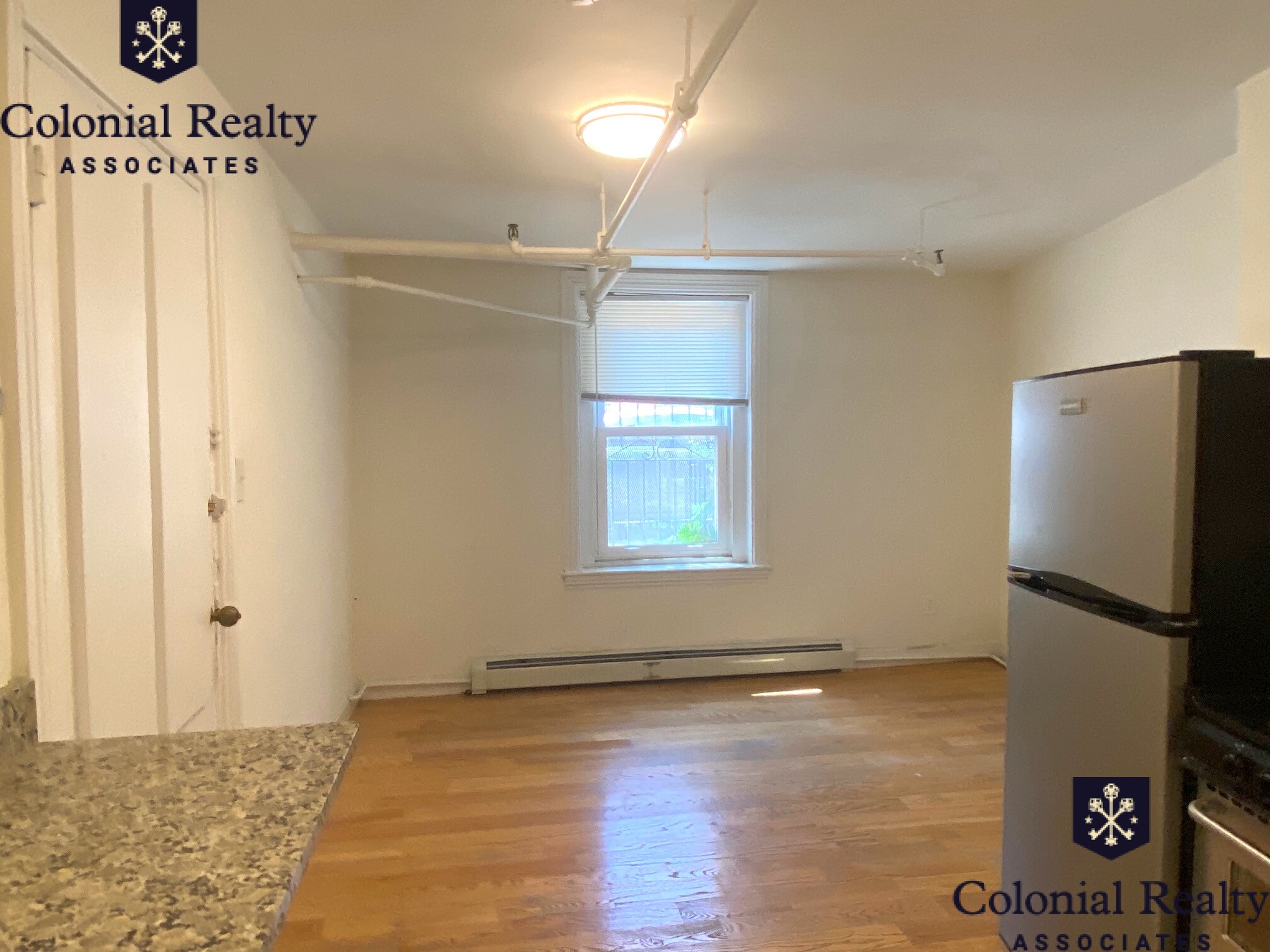 92 Charles St, Beacon Hill