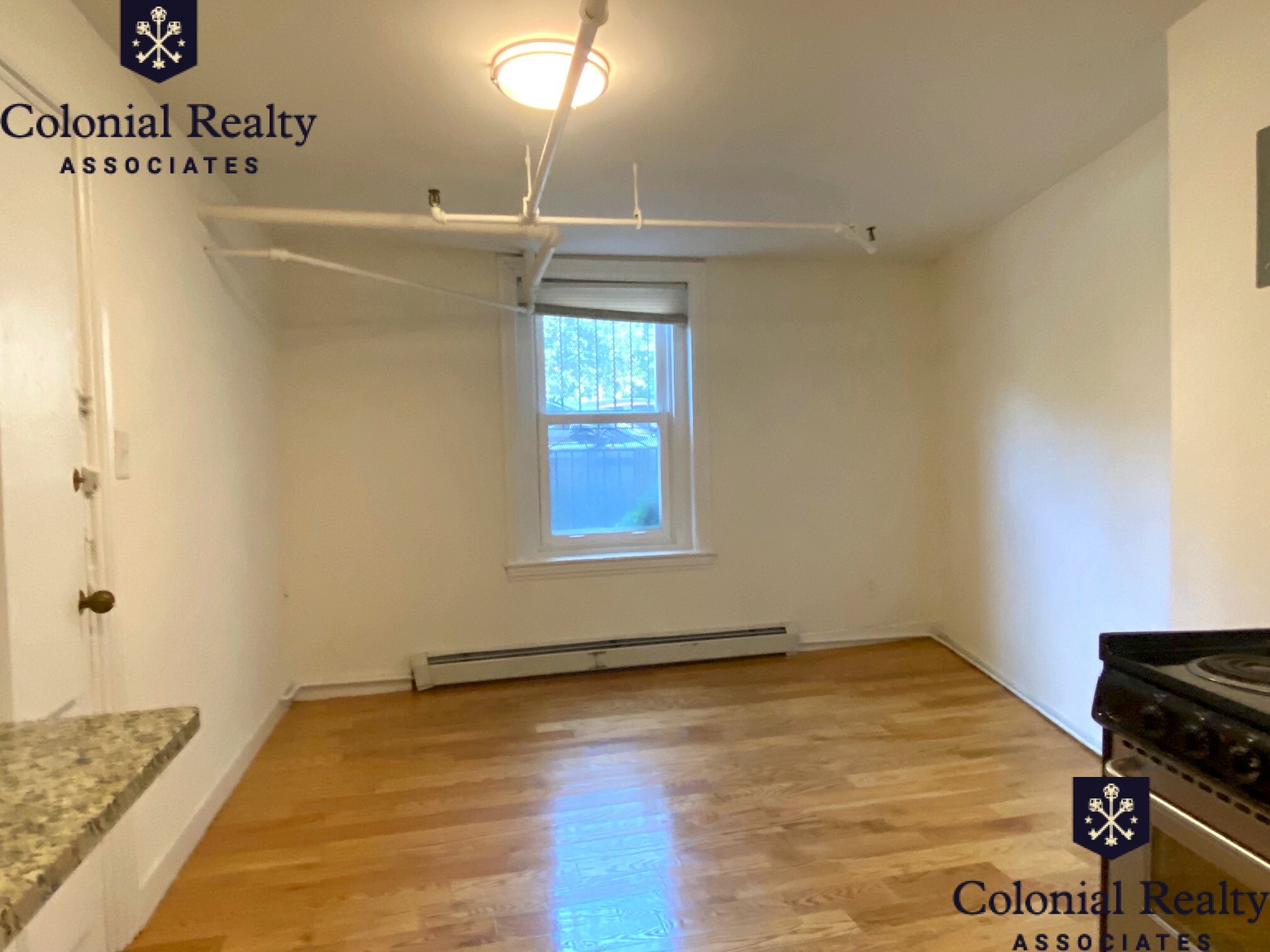 92 Charles St, Beacon Hill