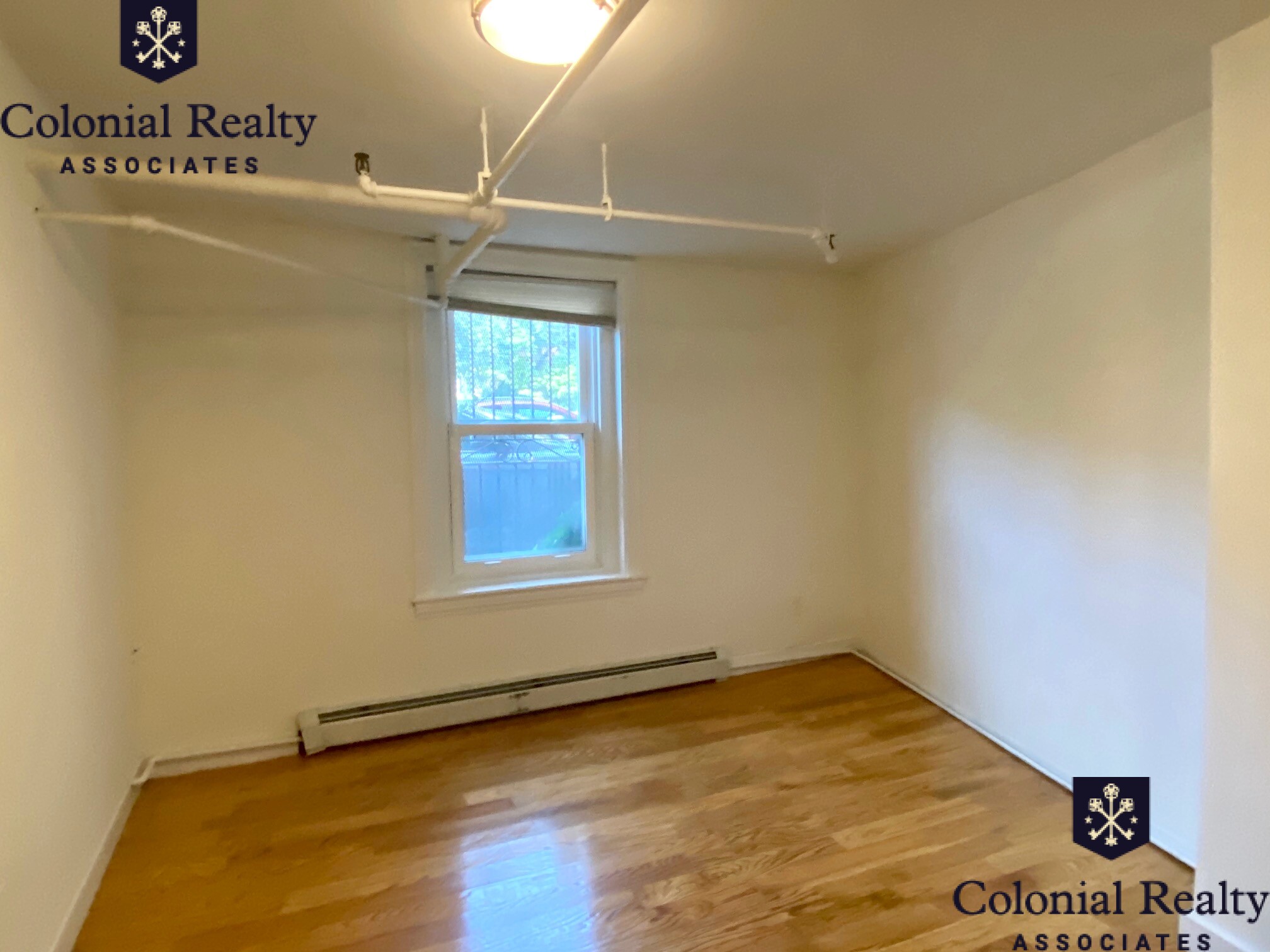 92 Charles St, Beacon Hill