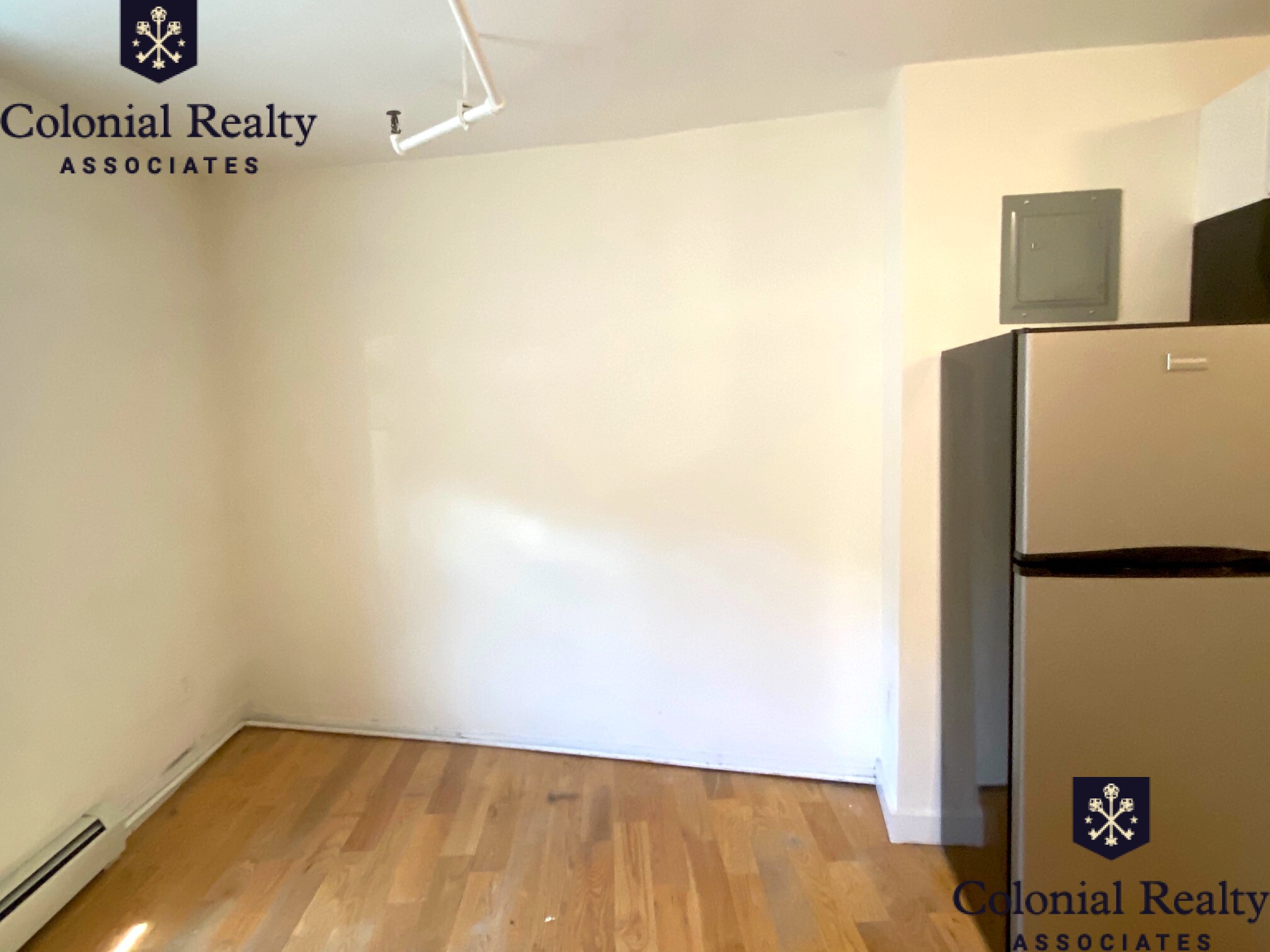 92 Charles St, Beacon Hill