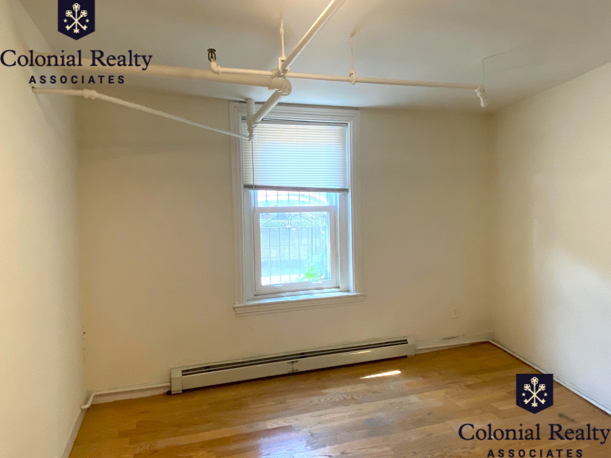 92 Charles St, Beacon Hill