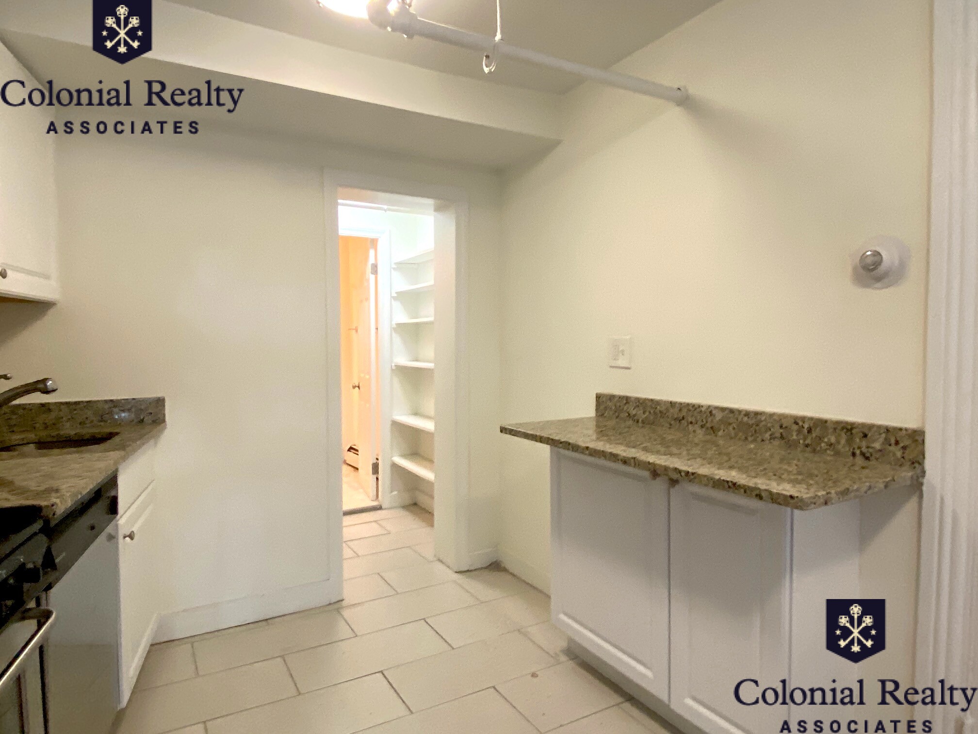 92 Charles St, Beacon Hill