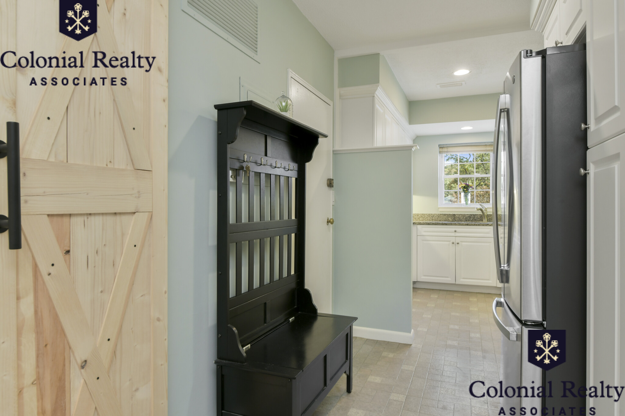 6 Lake Shore Ter, Brighton