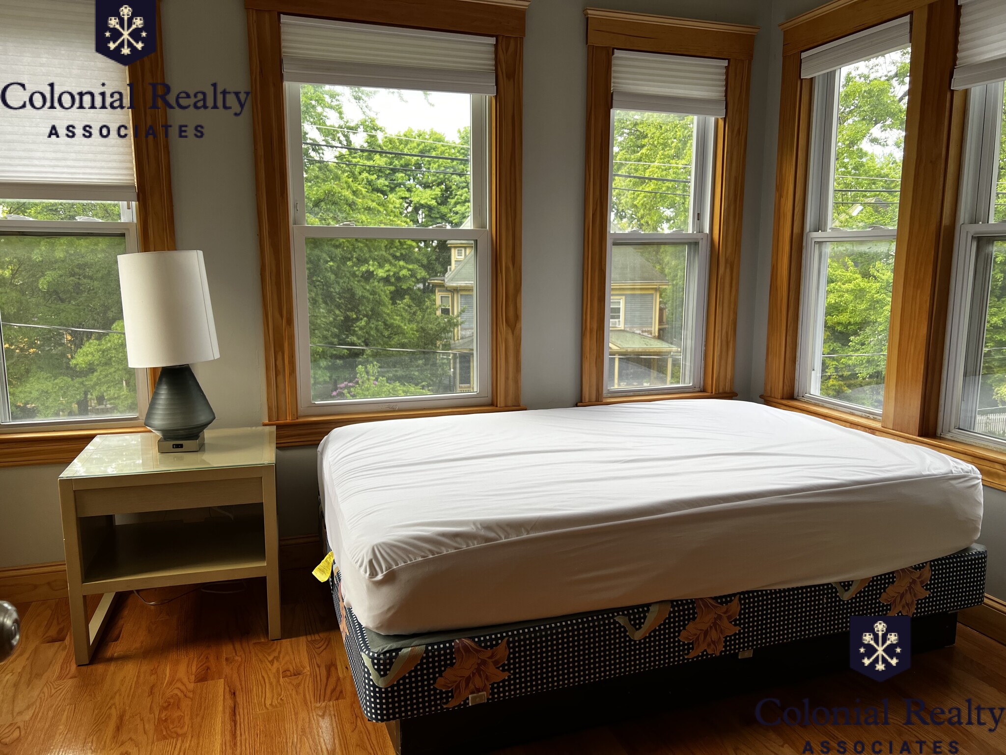 152 Winchester St, Coolidge Corner