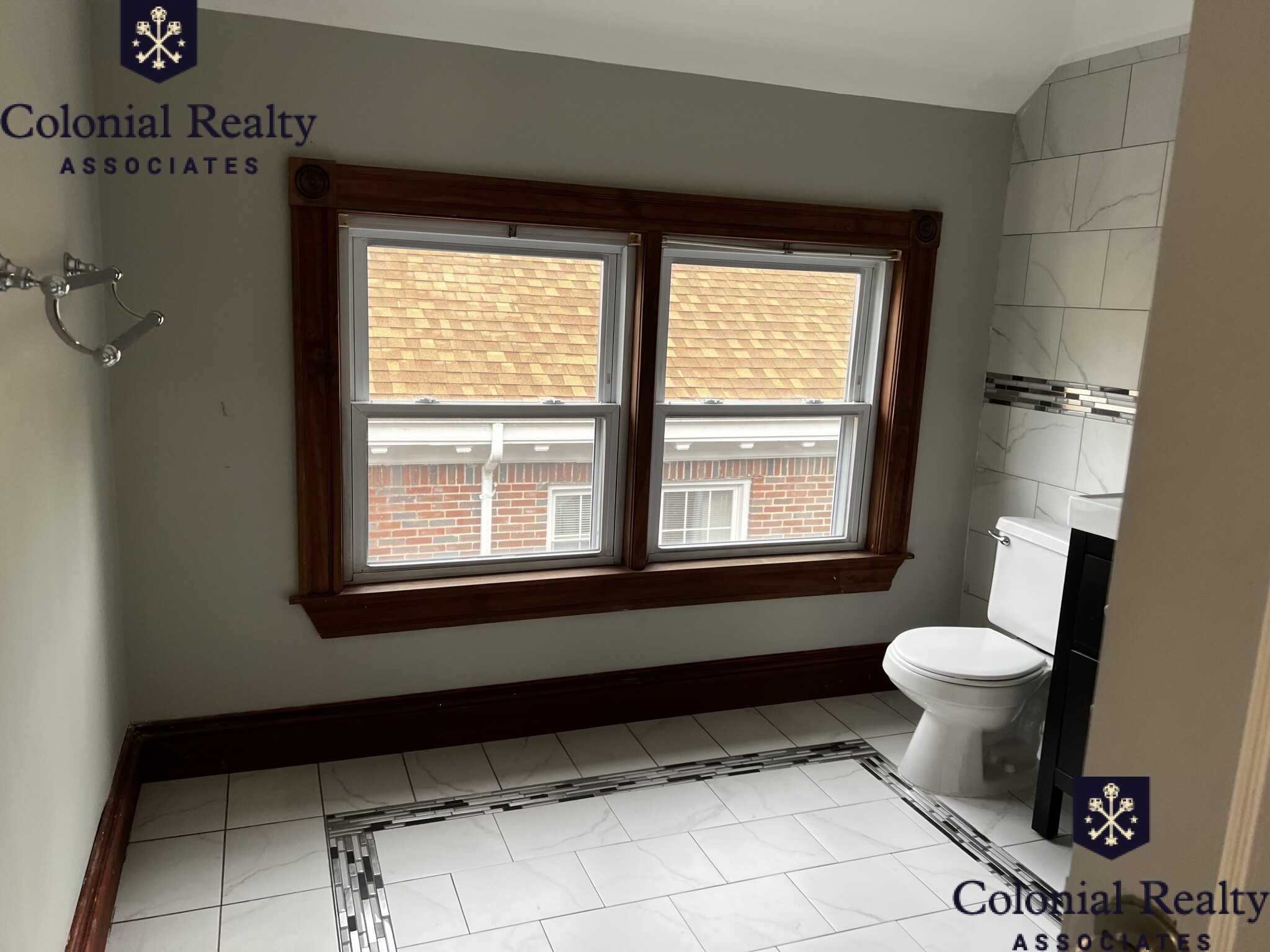 152 Winchester St, Coolidge Corner