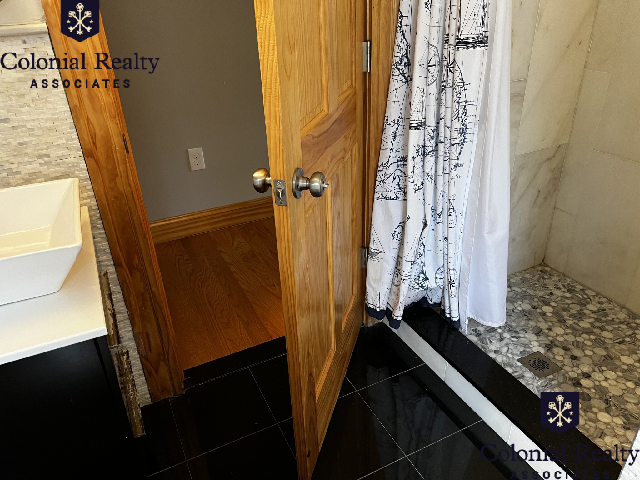 152 Winchester St, Coolidge Corner