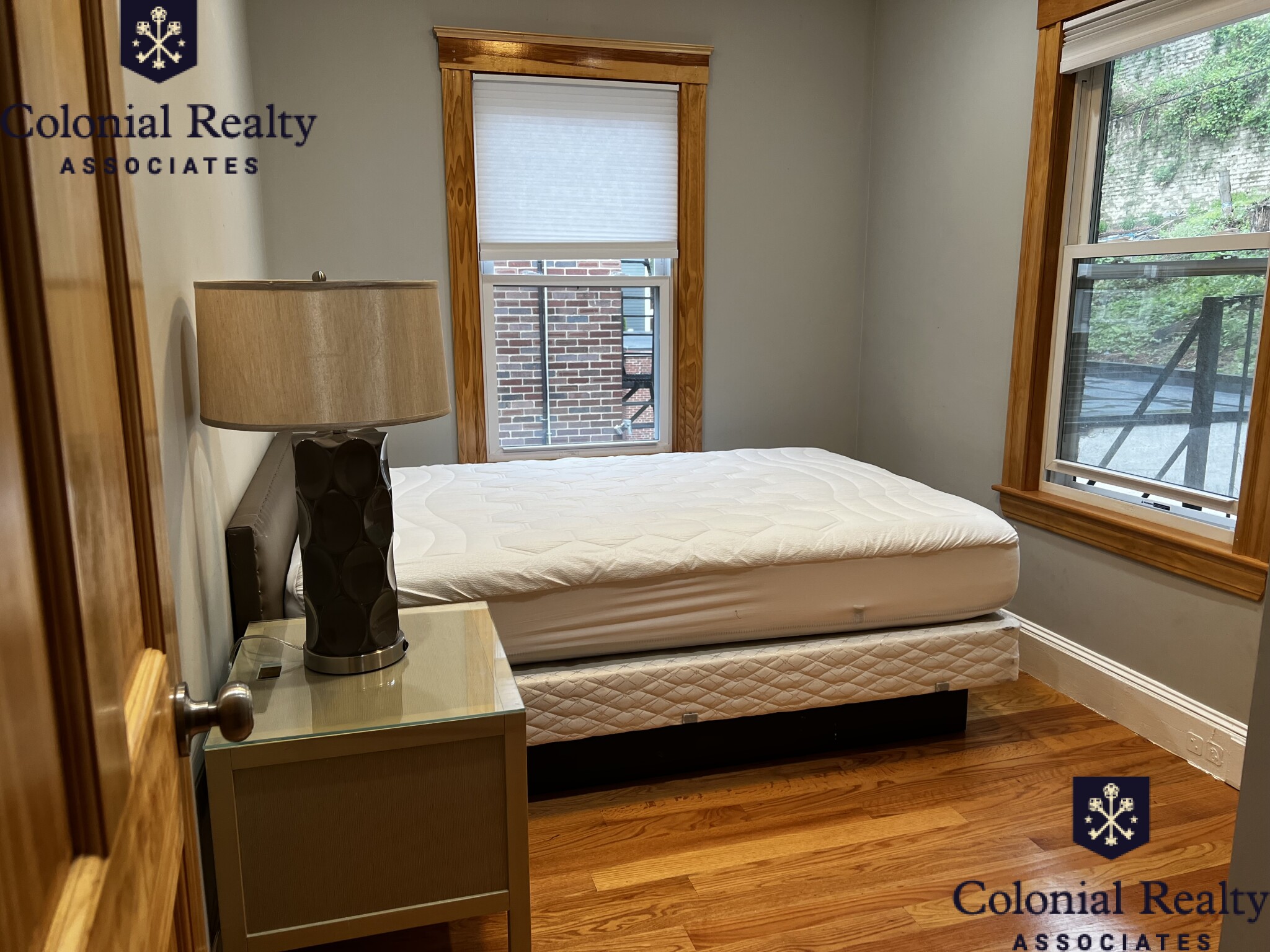 152 Winchester St, Coolidge Corner