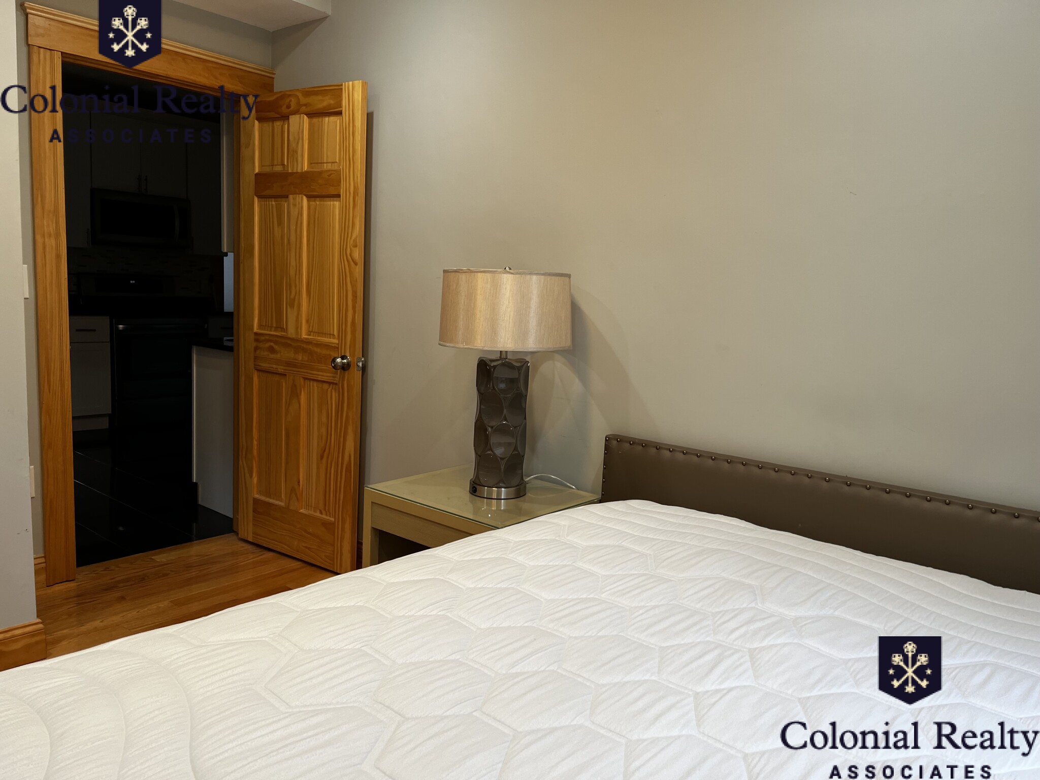 152 Winchester St, Coolidge Corner