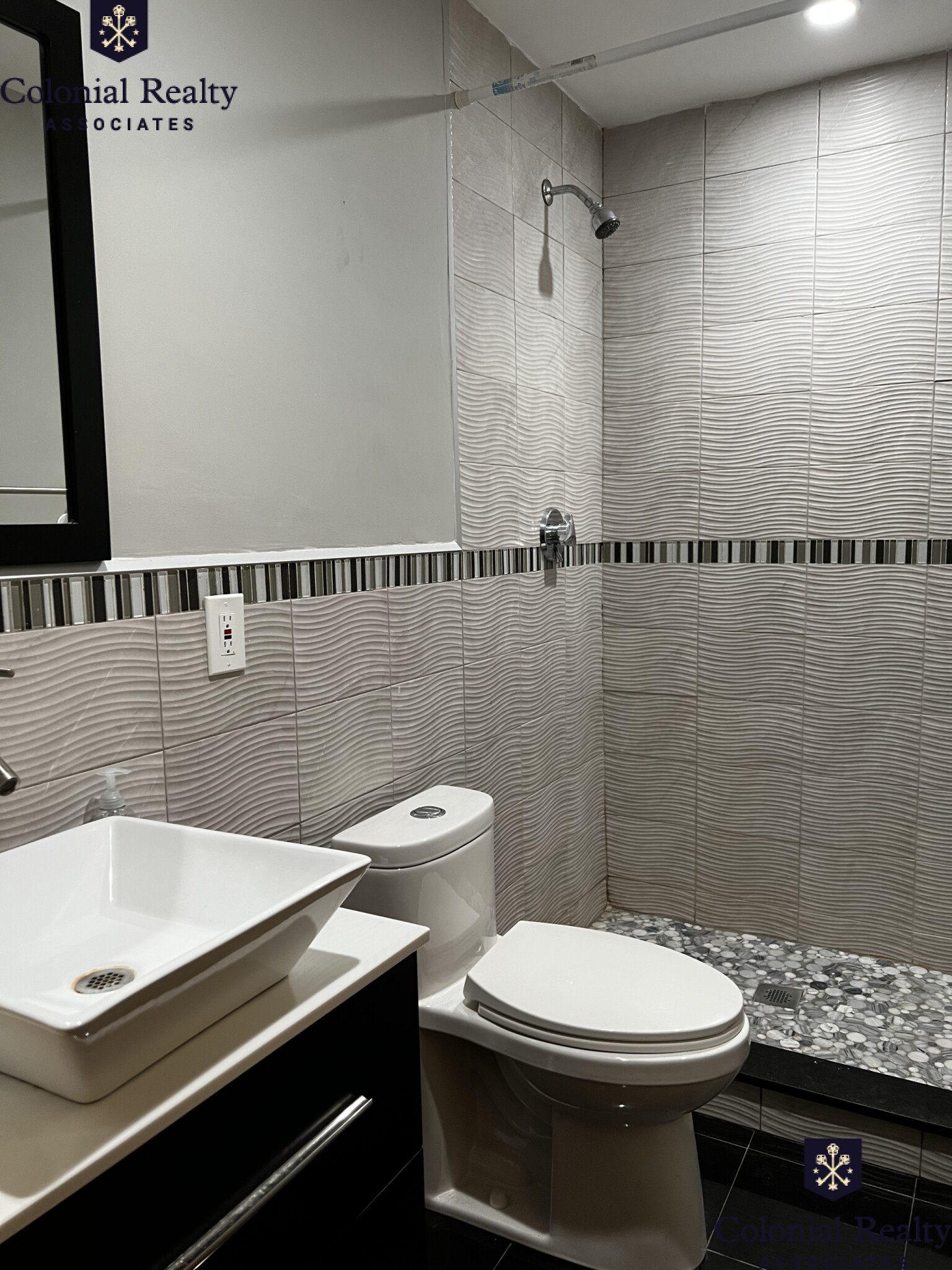 152 Winchester St, Coolidge Corner