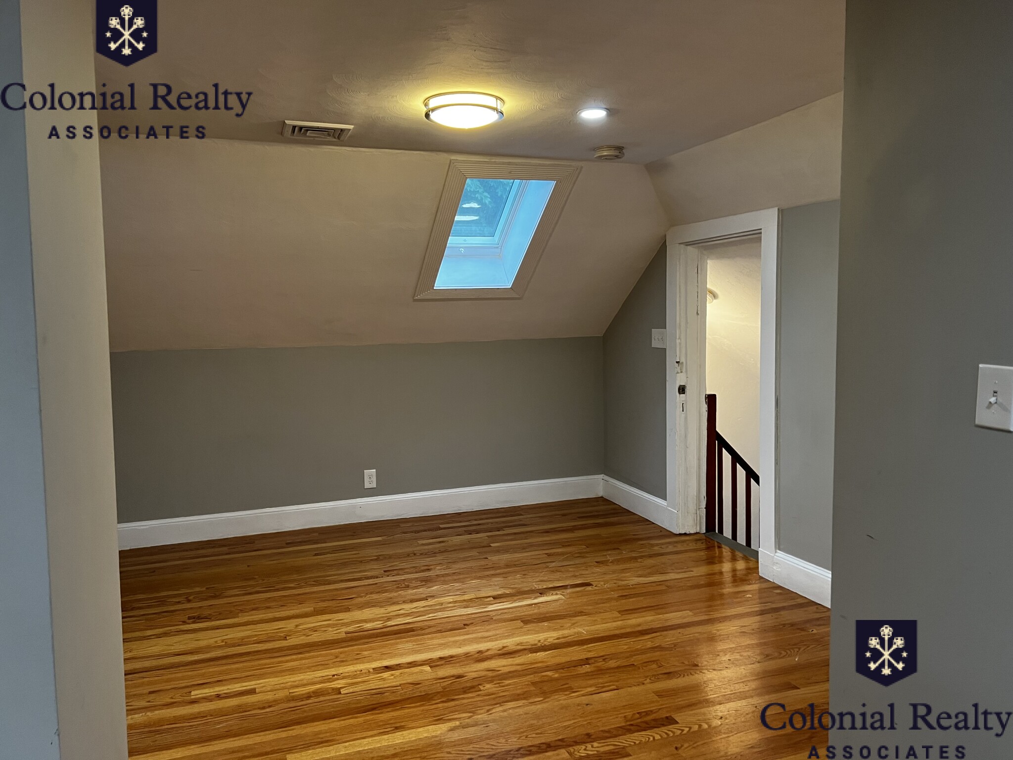 152 Winchester St, Coolidge Corner