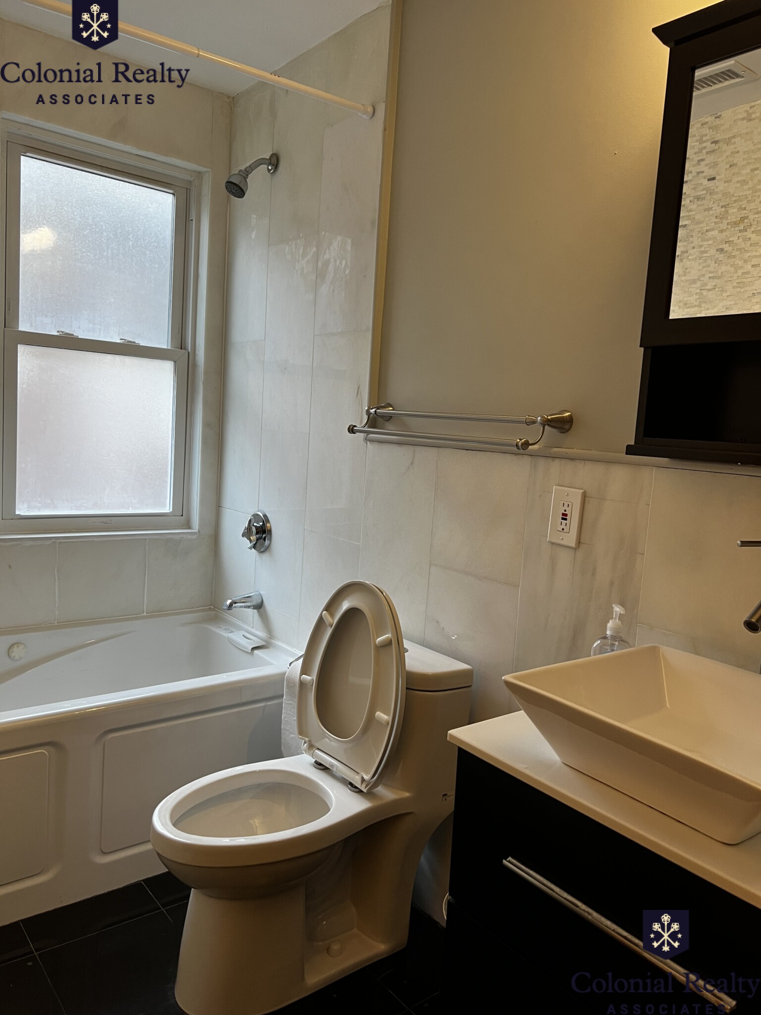 152 Winchester St, Coolidge Corner